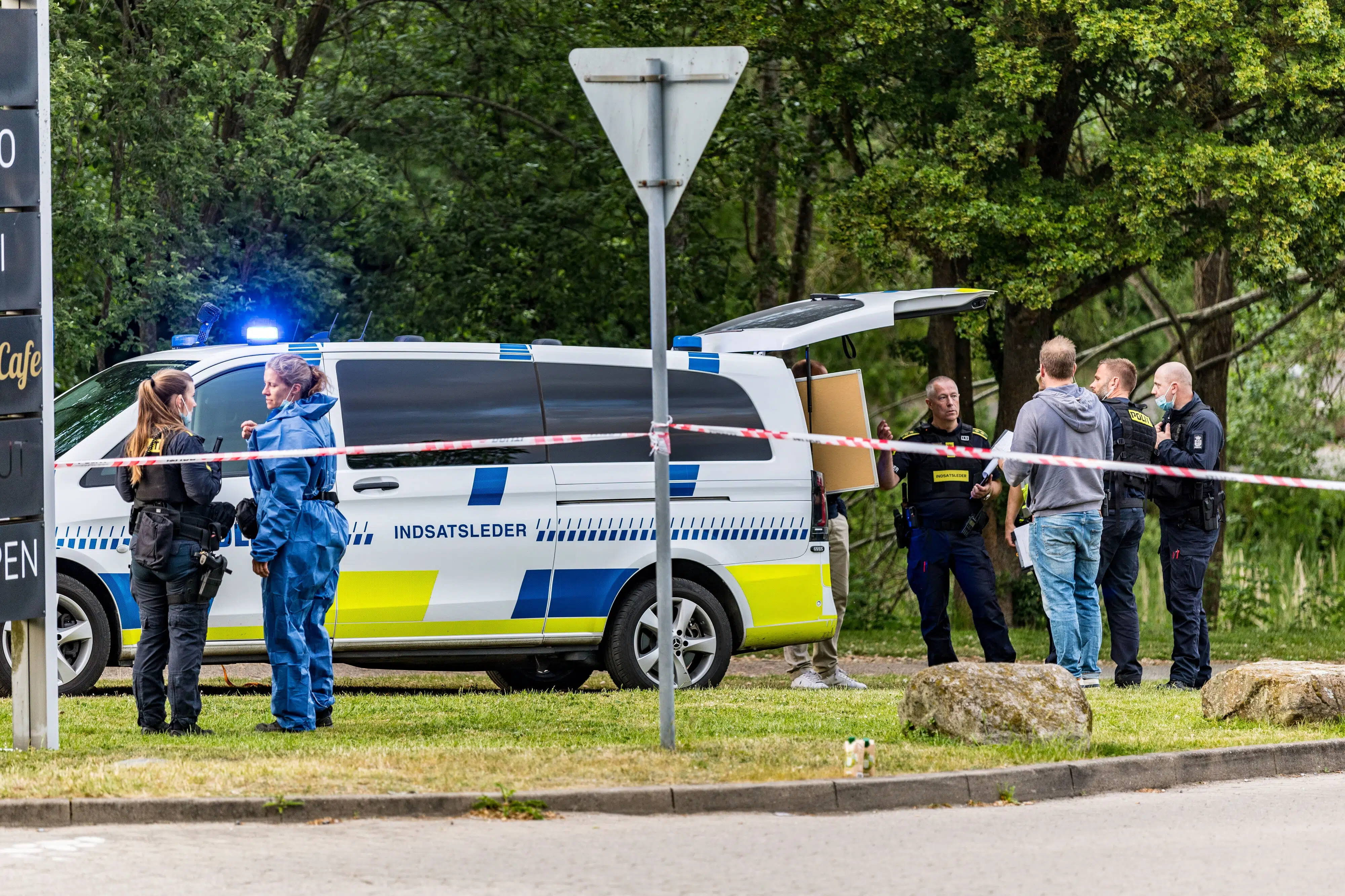 Politi til stede i Helsingør efter knivstikkeri