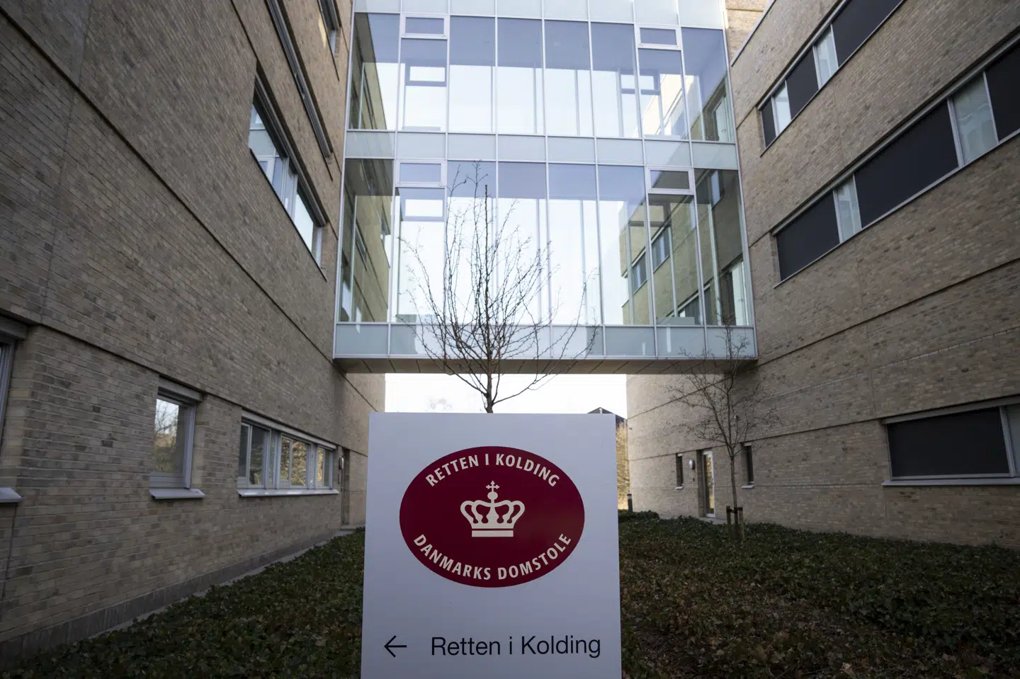 Retten i Kolding afholder i næste uge retsmøde i sagen om en 58-årig mand, der blev dræbt i november 2024 i Vejle, og et ægtepar, der efterfølgende blev forsøgt dræbt. (Arkivfoto).