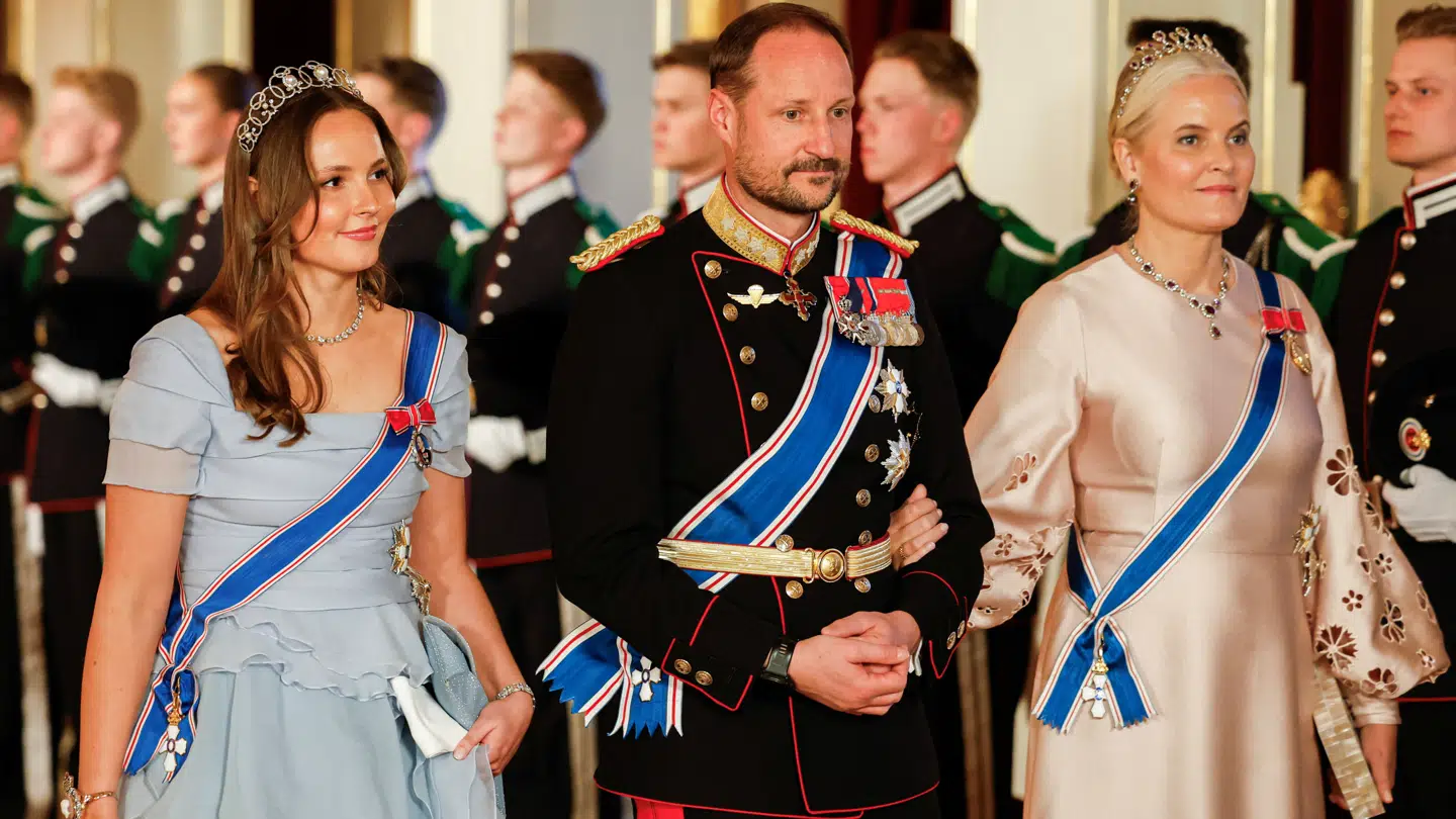 Den norske prinsesse Ingrid Alexandra, kronprins Haakon og kronprinsesse Mette-Marit.