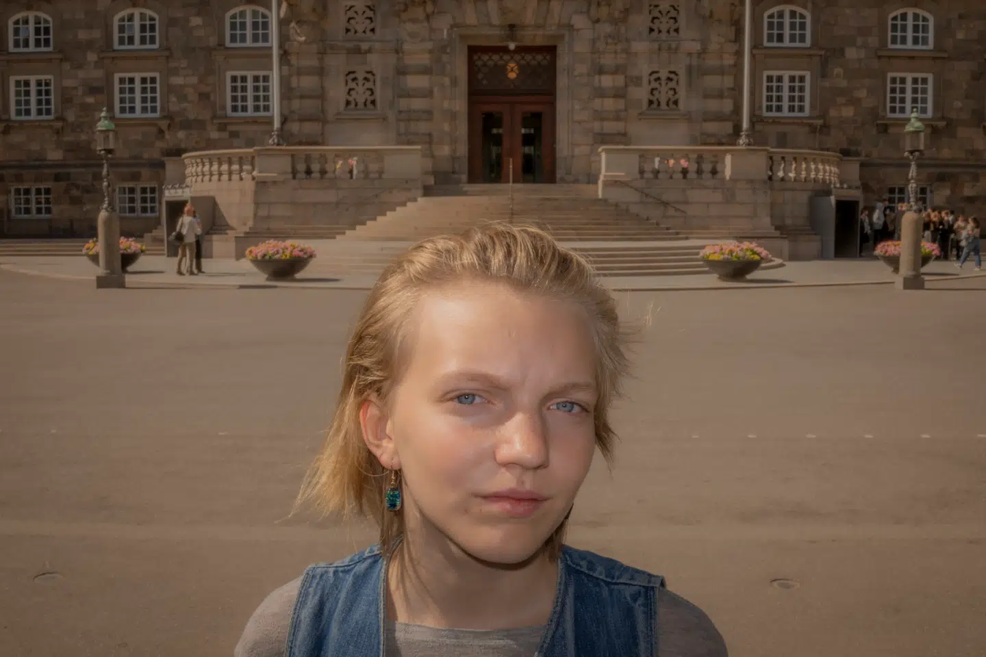 Erika Stampe Lyngbo er 13 år og demonstrerer jævnligt på vegne af klimaet: »De ubehagelige følelser bliver på en måde opløst af handling. Jeg tror, det er derfor, jeg bliver ved,« skriver hun. Foto: Søren Bidstrup