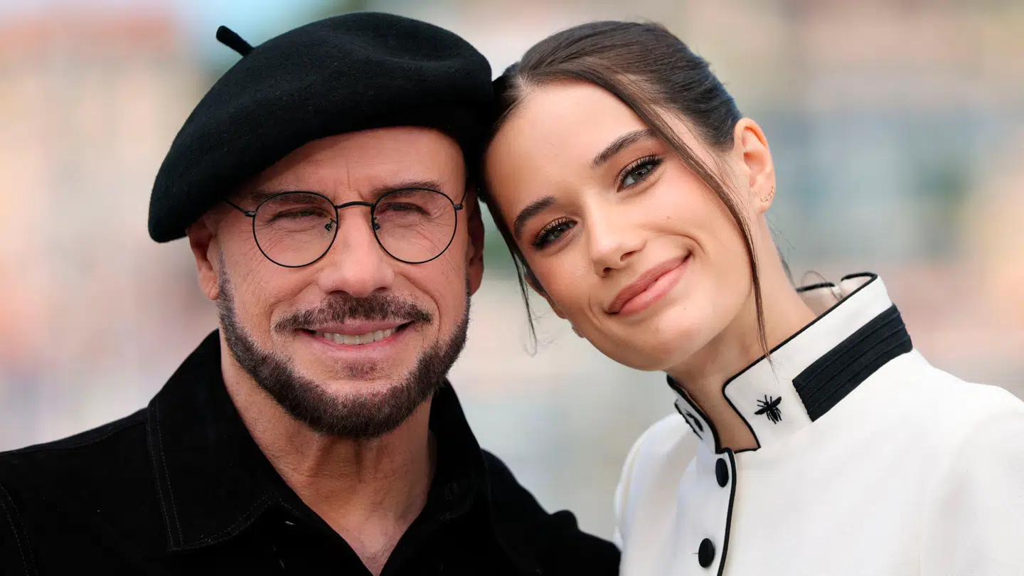 John Travolta og datteren Ella Bleu Travolta ved filmfestivallen i Cannes i maj.
