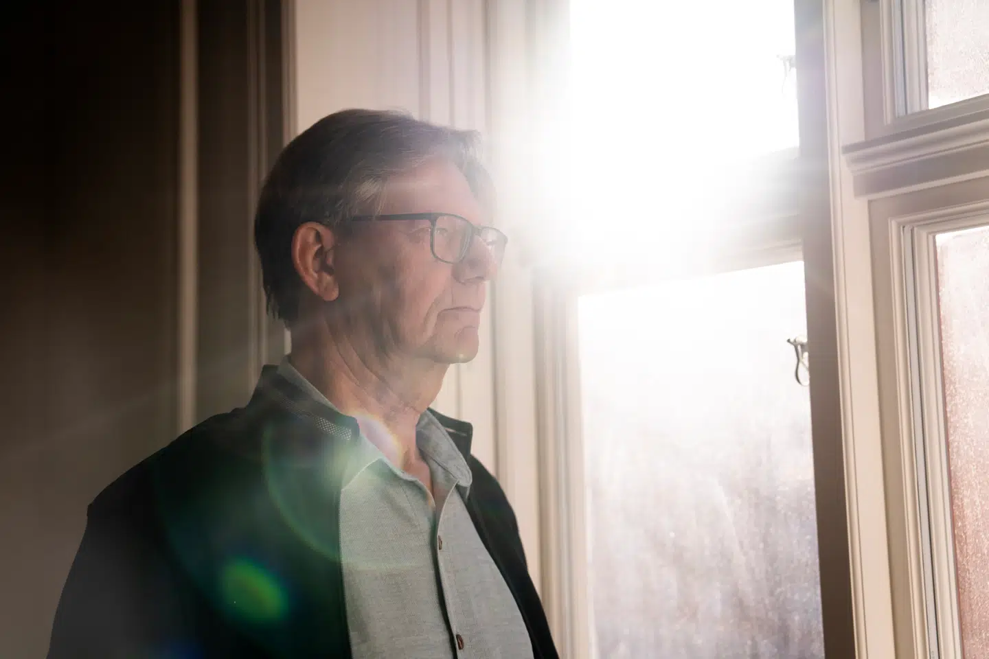 Mikael Rasmussen har beskæftiget sig med søvn i 25 år og gransket al forskning på området. Nu deler han sin søvnrutine, som andre med fordel kan tage til sig.