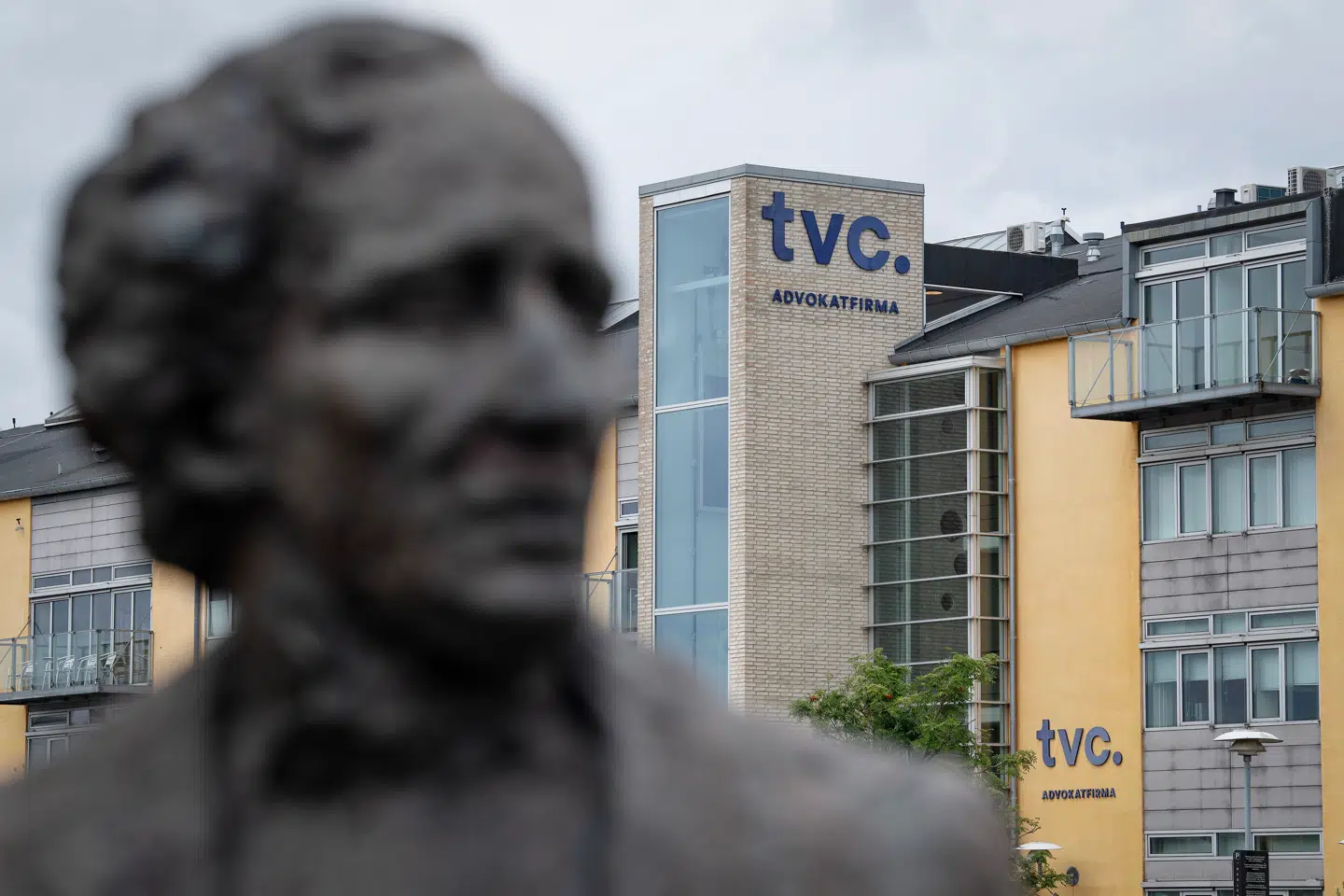Der er indgået forlig om syv ud af otte »usædvanlige« gældsbreve i omstridt konkursbo. Men det ottende gældsbrev er nu blevet prøvet i retten, og her har fremtrædende skatteadvokat klaret frisag.