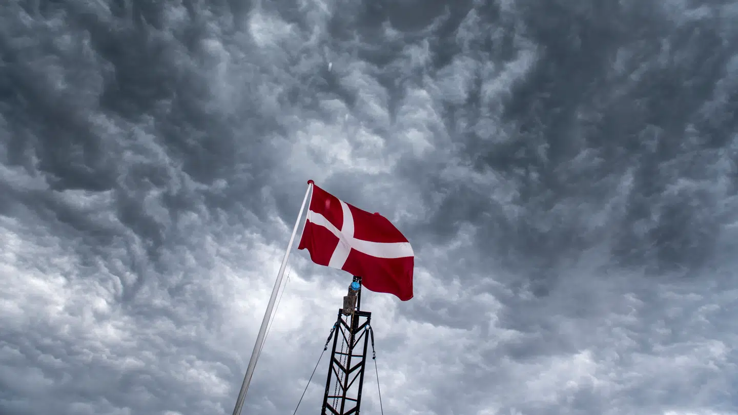 Regn og torden rammer i torsdag.