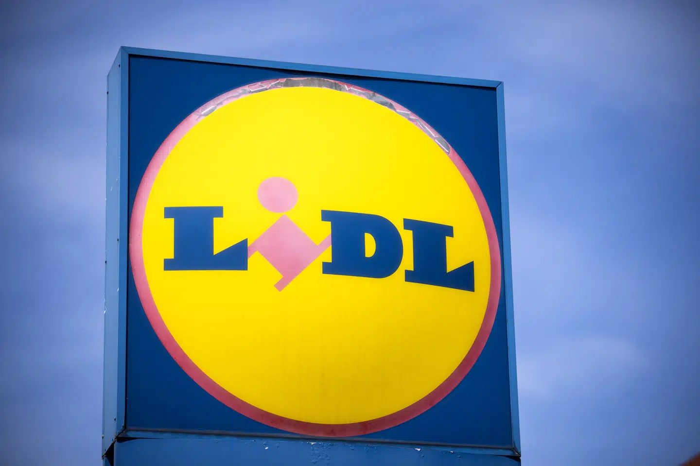Lidl Danmark vil gerne have sine lastbiler til at køre på el, men dagligvarekoncernen må vente på grund af begrænset kapacitet på det danske elnet. (Arkivfoto).