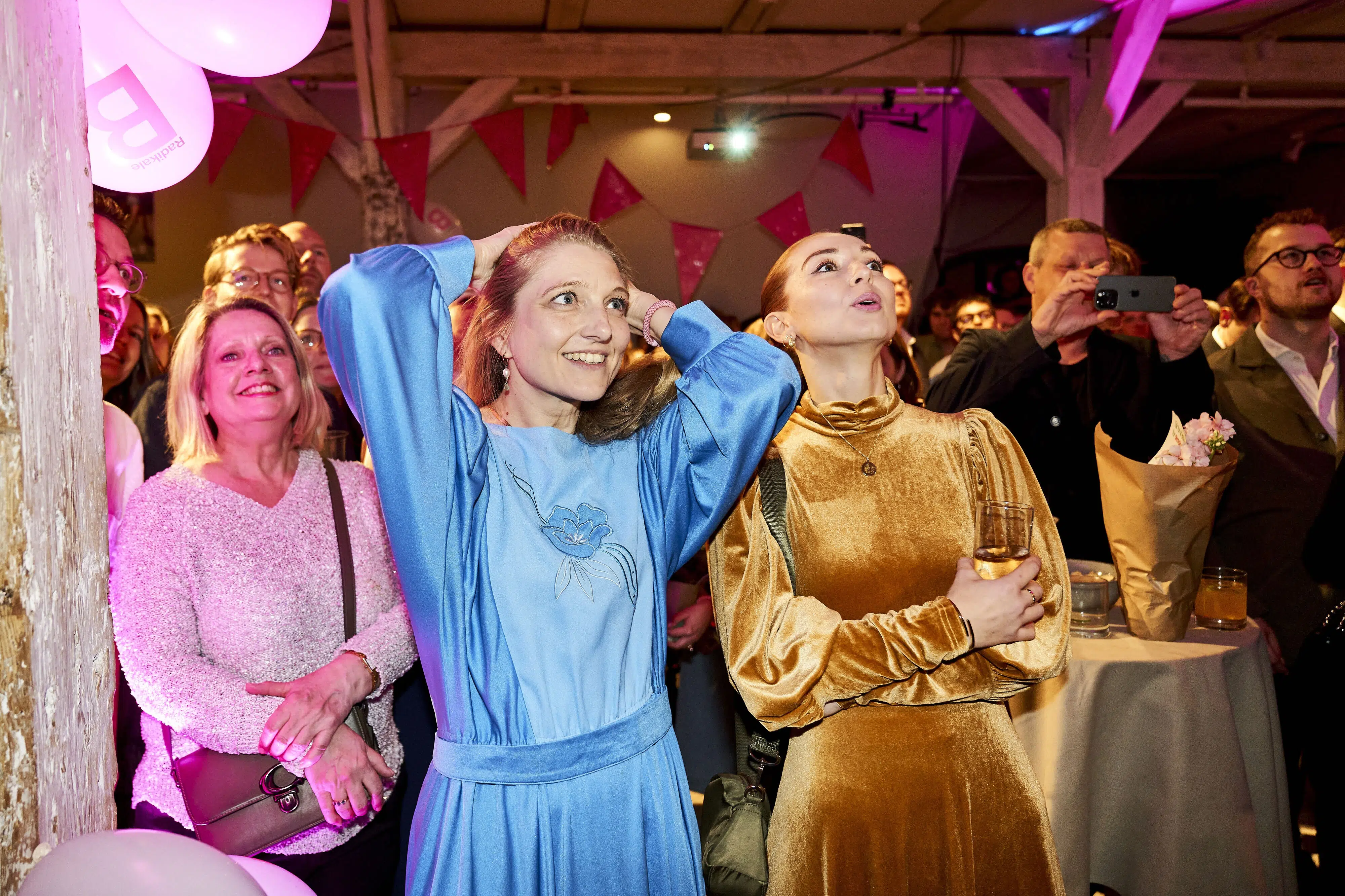 To radikale ministre går på orlov fra Folketinget