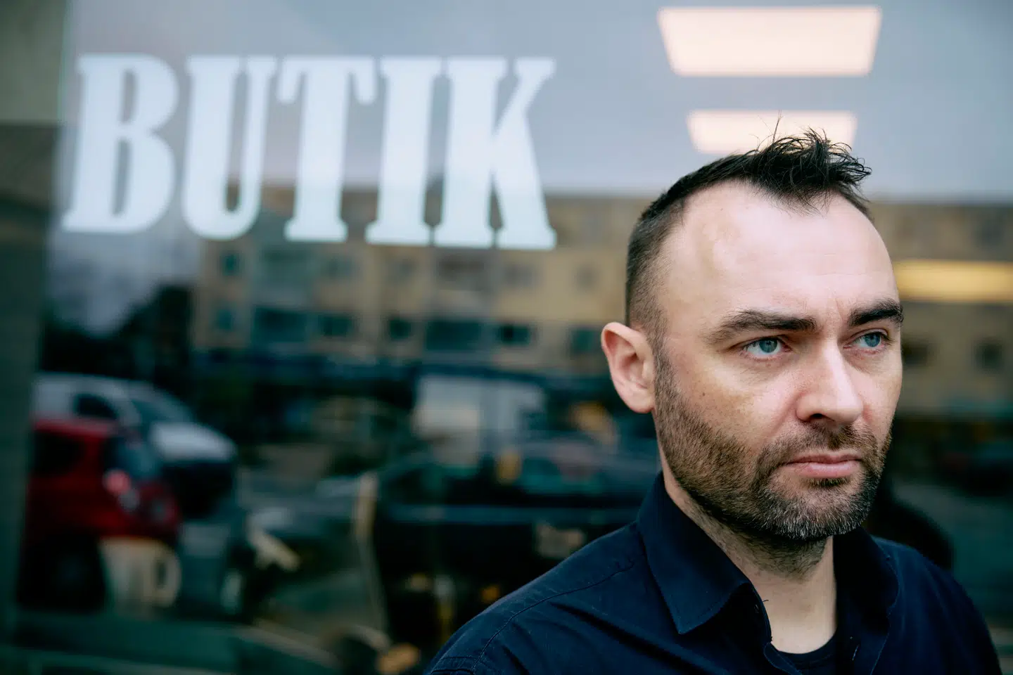Morten Kornbech Larsen, der er direktør i Bagsværd Lakrids, finder det »dybt kritisabelt«, at den nye SSFMR-regering alligevel ikke vil fjerne afgiften på sukker og chokolade.