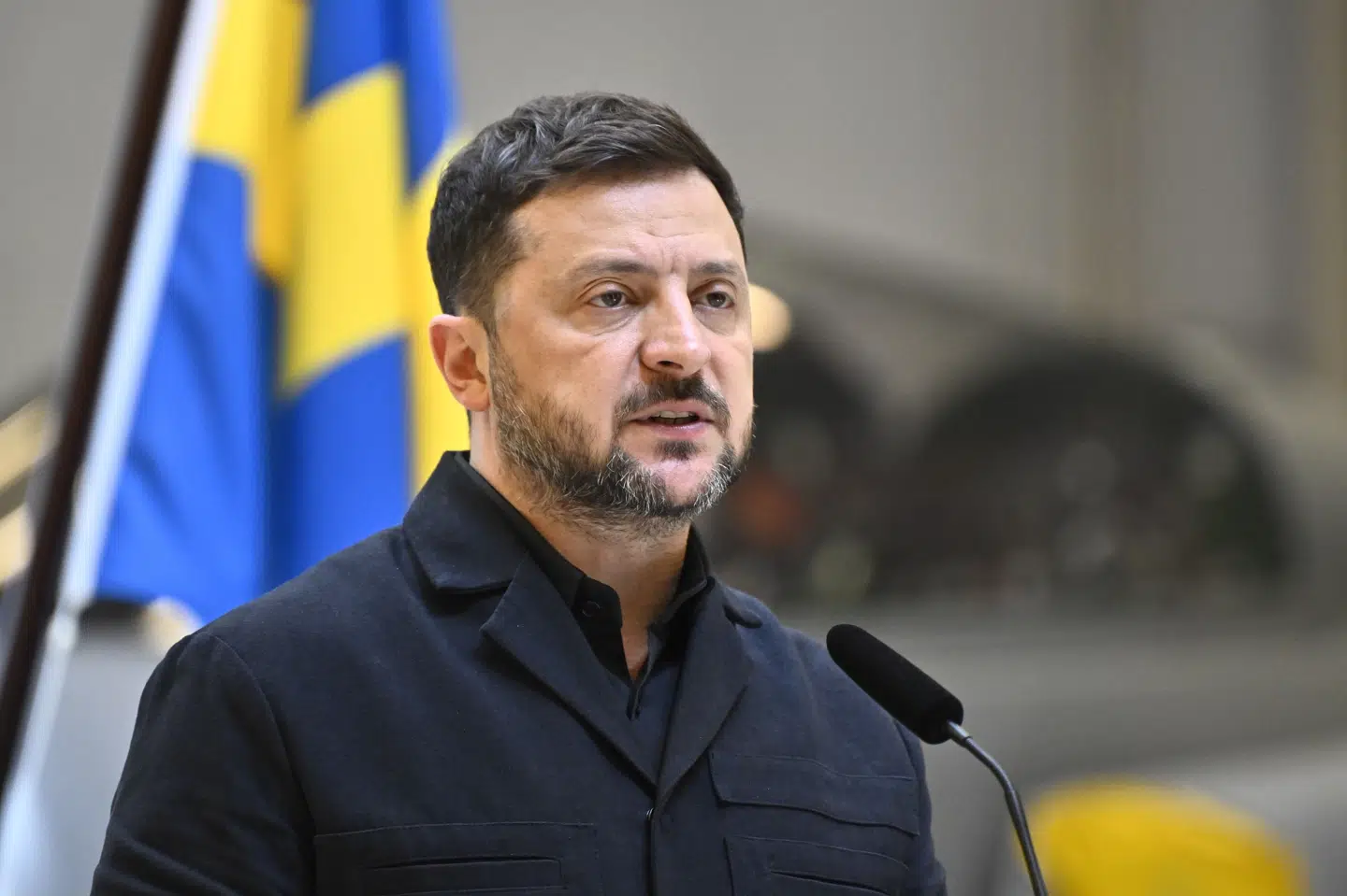 Volodymyr Zelenskyj møder pressen i forbindelse med samarbejde om svenske kampfly. Torsdag har han offentliggjort brev til Putin. (Arkivfoto).