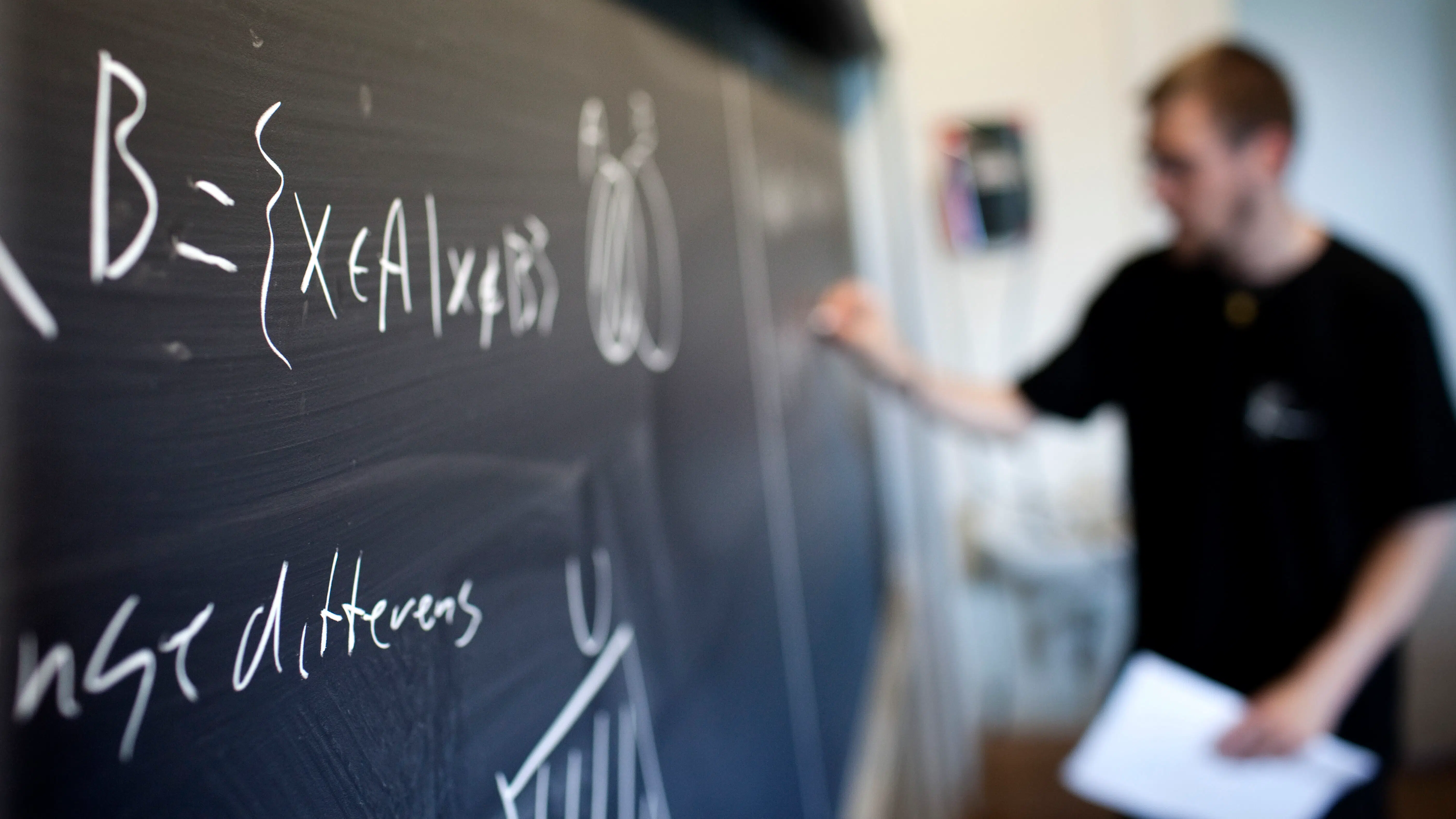 Ny måling: Hver niende dumpede dansk og matematik