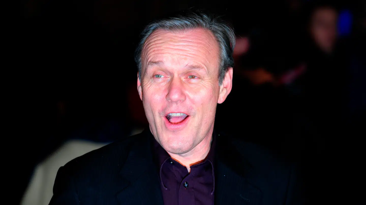 Anthony Head fotograferet i 2012.