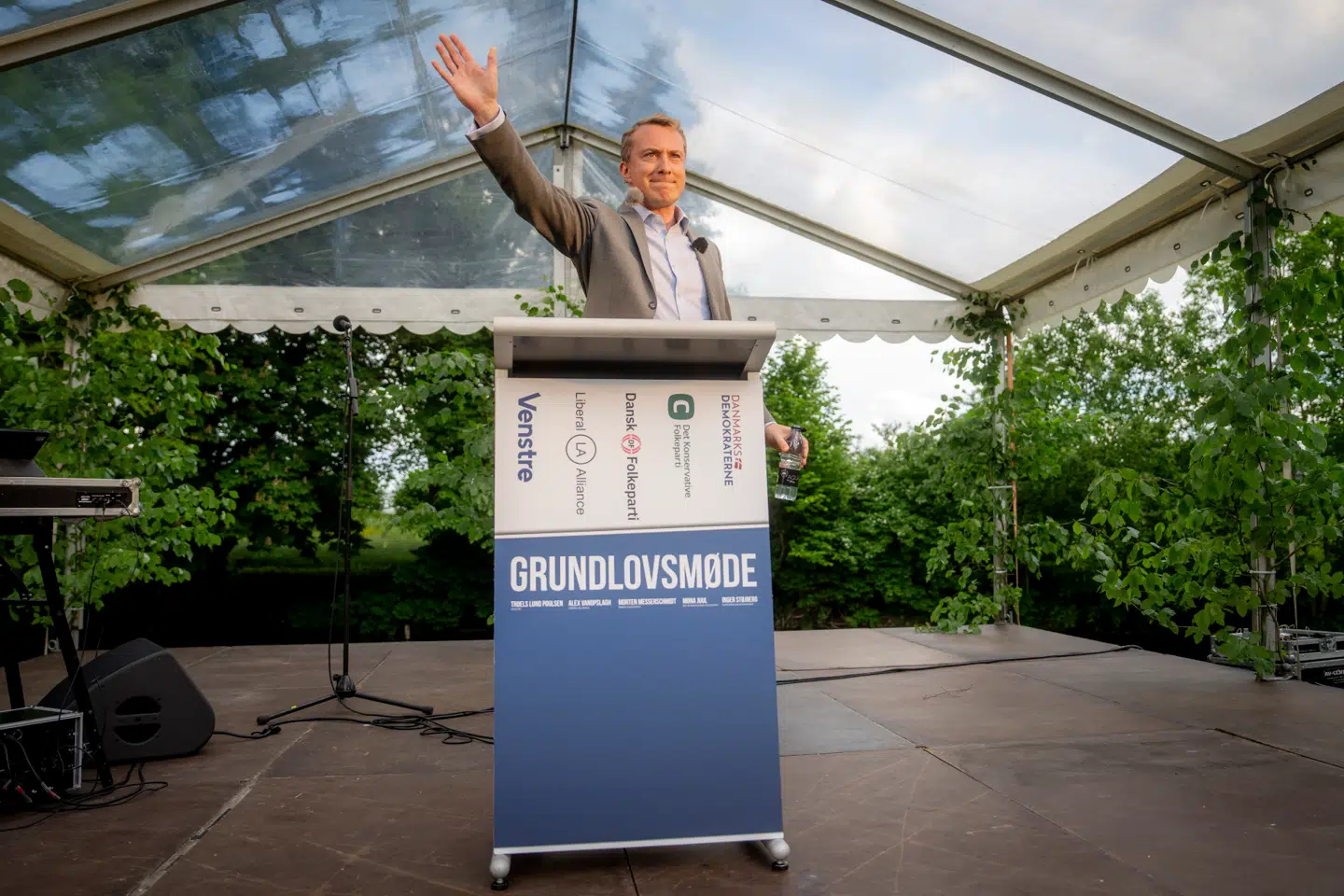 Morten Messerschmidt (DF) var første taler til det blå grundlovsmøde på Østfyn.