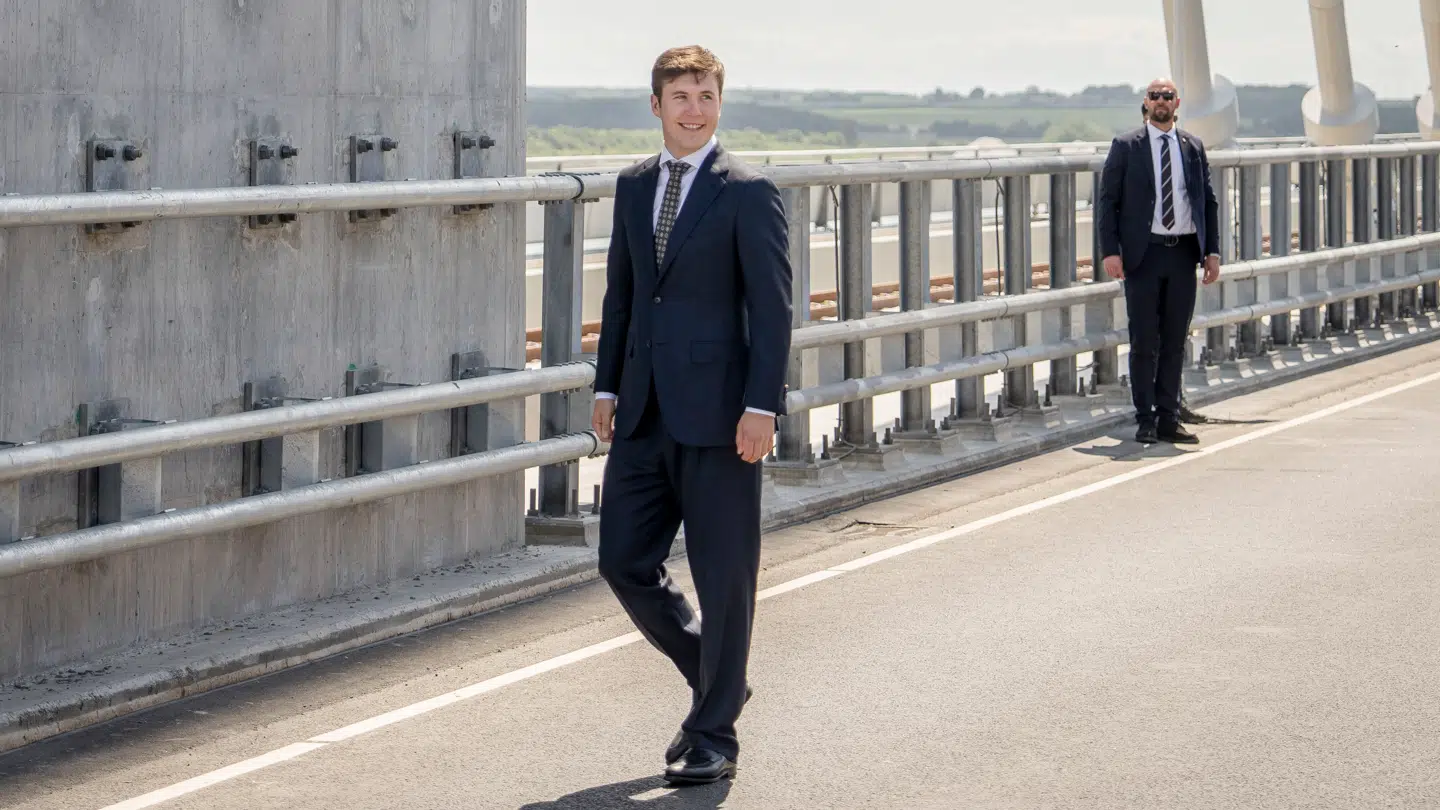 Kronprins Christian deltog lørdag i fejringen af den nye storstrømsbro Dronning Margrethe IIs Bro.