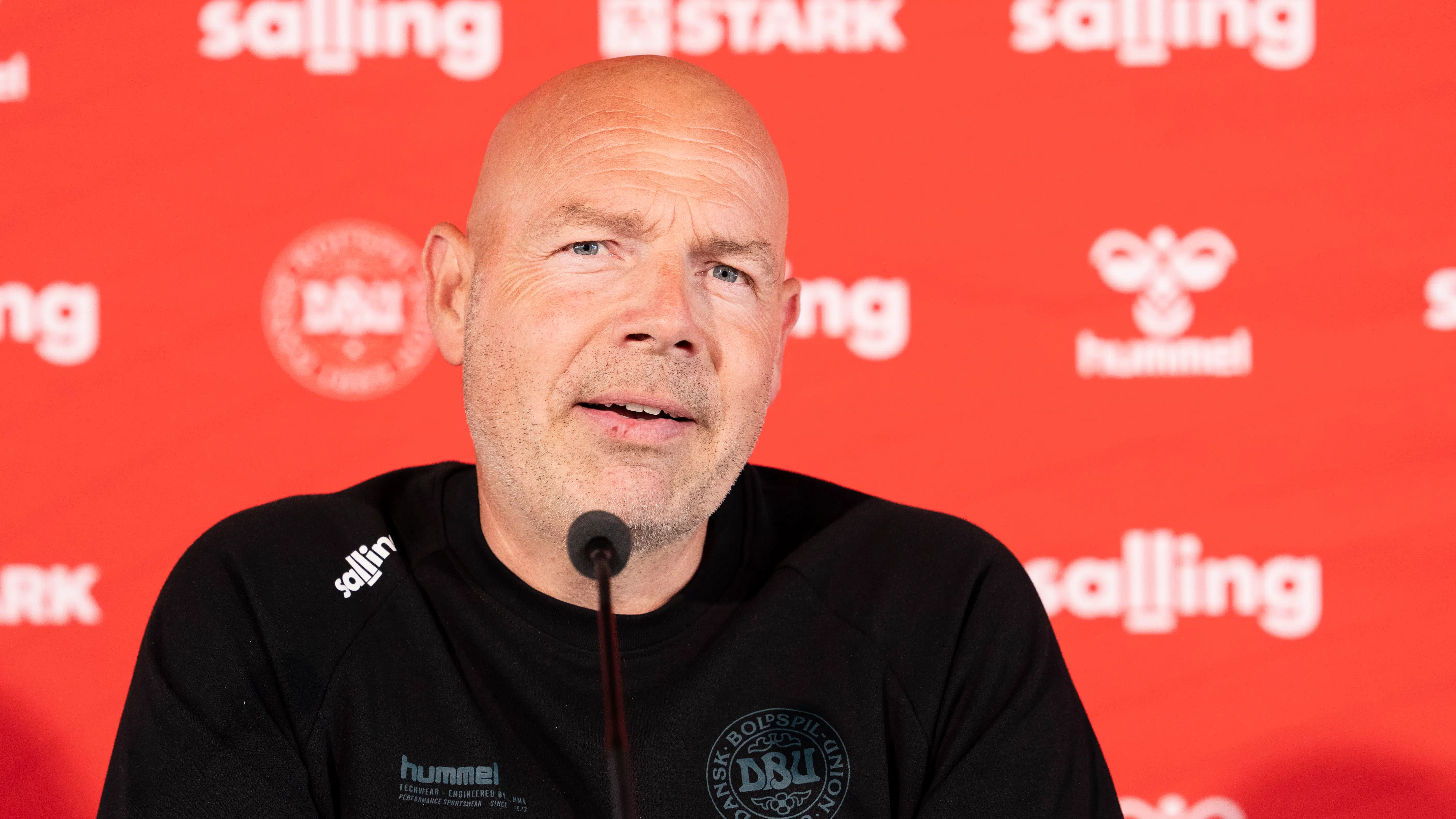 Medie: Superliga-koryfæ bliver assistent for Brian Riemer