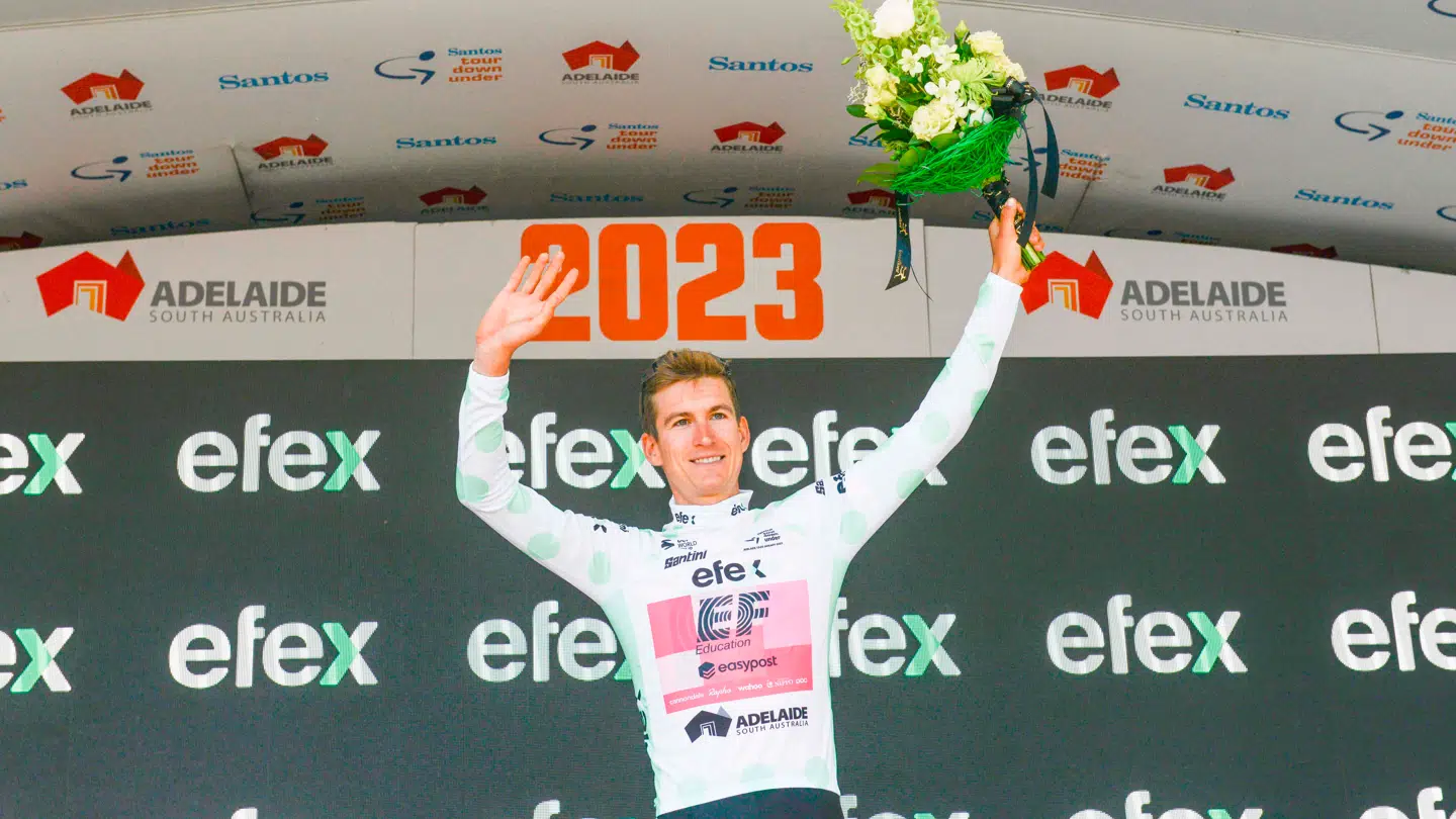 Mikkel Honore på podiet i Adelaide i 2023.