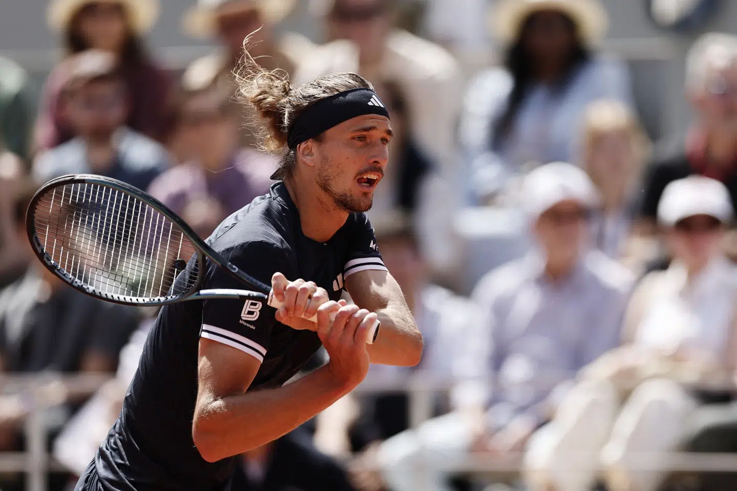 Alexander Zverev fik endelig sin grand slam-triumf, da han slog Flavio Cobolli i French Open-finalen.