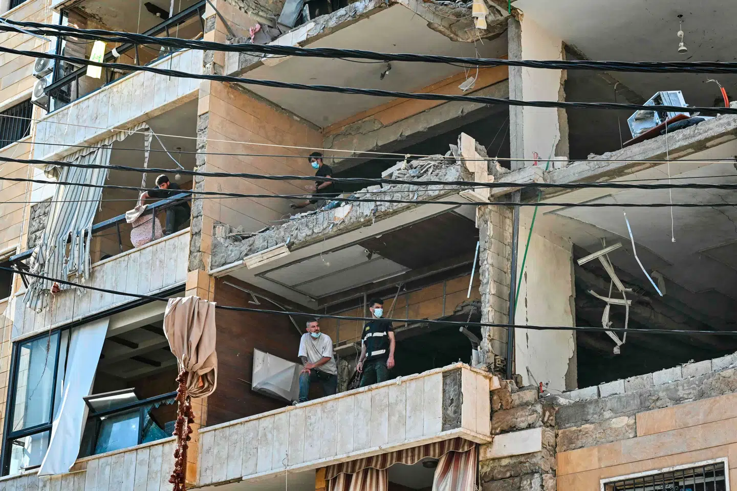 Skader på en bygning i Beirut efter et israelsk luftangreb i weekenden.