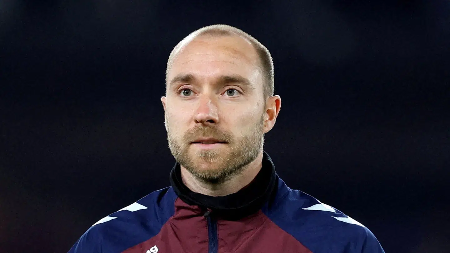 Christian Eriksen takker blandt andet sine hjertelæger i opslaget.