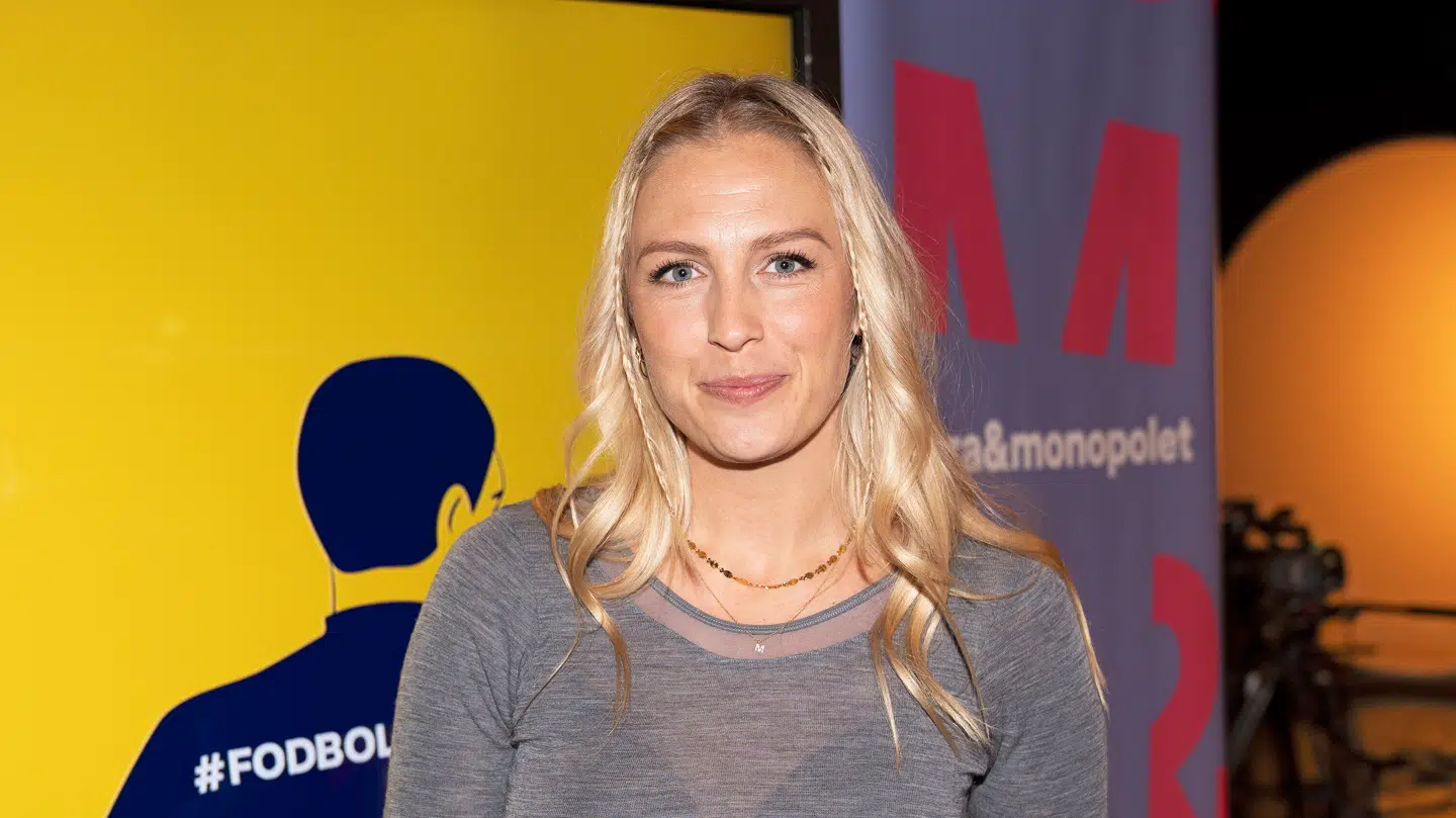 Josefine Høgh er datter til den tidligere danske landsholdsmålmand Lars Høgh.