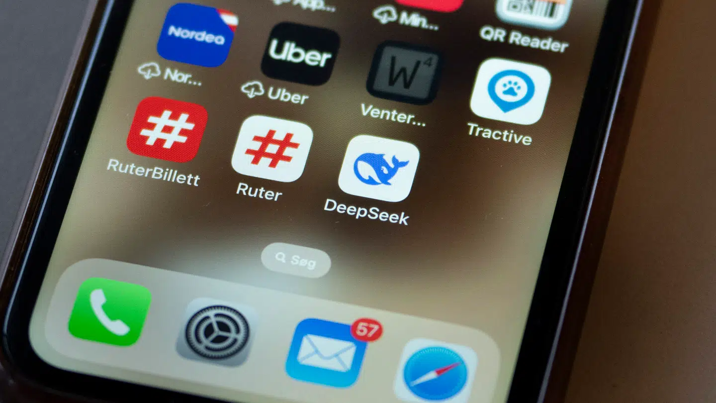Bruger man smartphones som teenager, kan det få både psykiske og fysiske konsekvenser, påpeger forskere i et nyt studie.