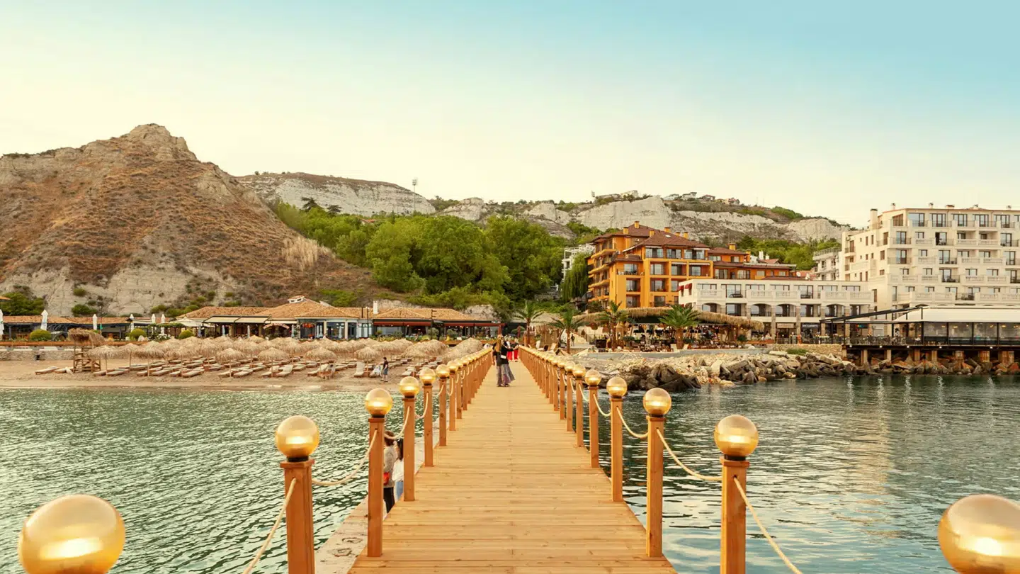Stranden i havnebyen Varna.