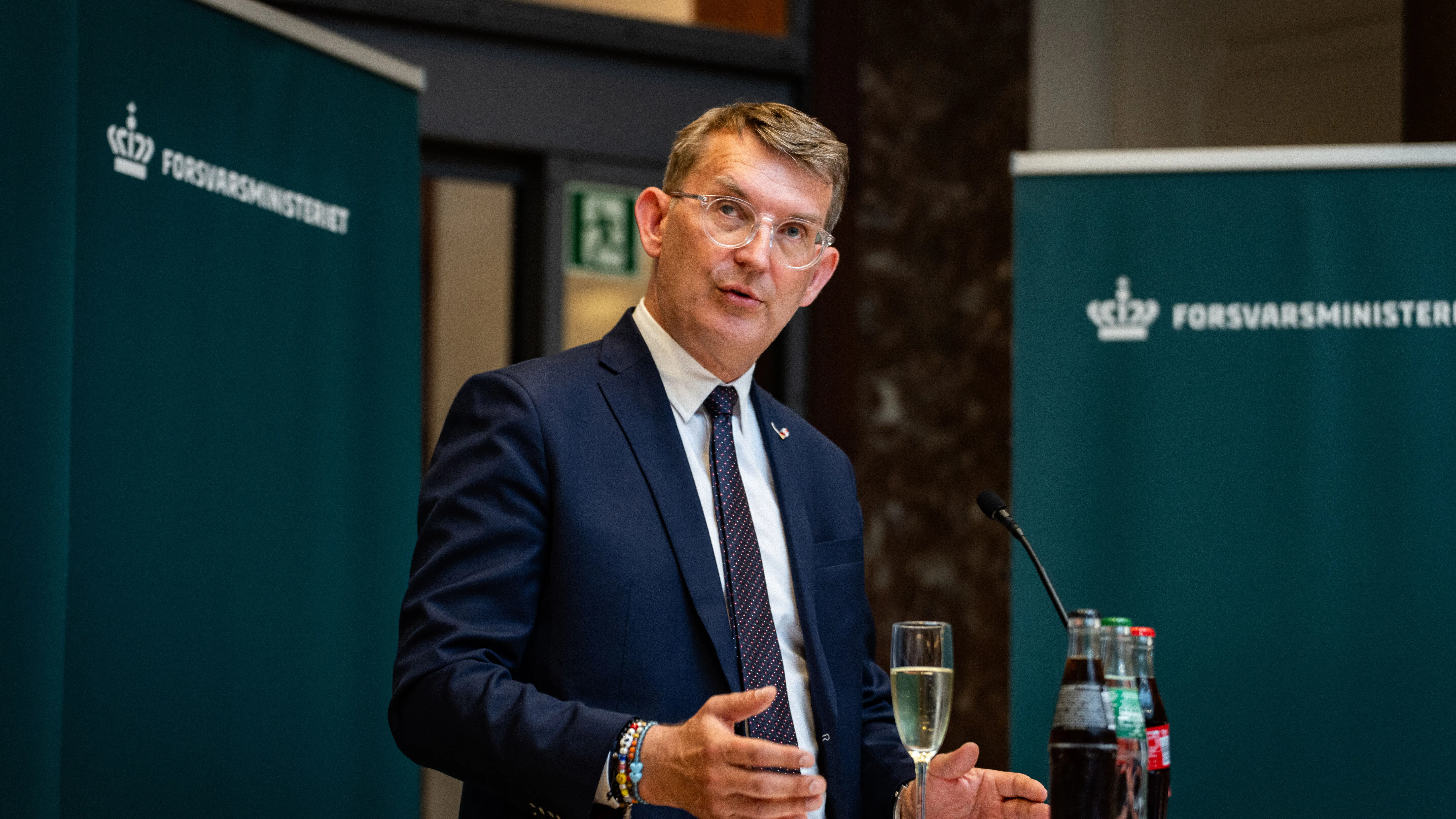 B.T. mener: Stamp på Løkkes ømme tå, Troels!