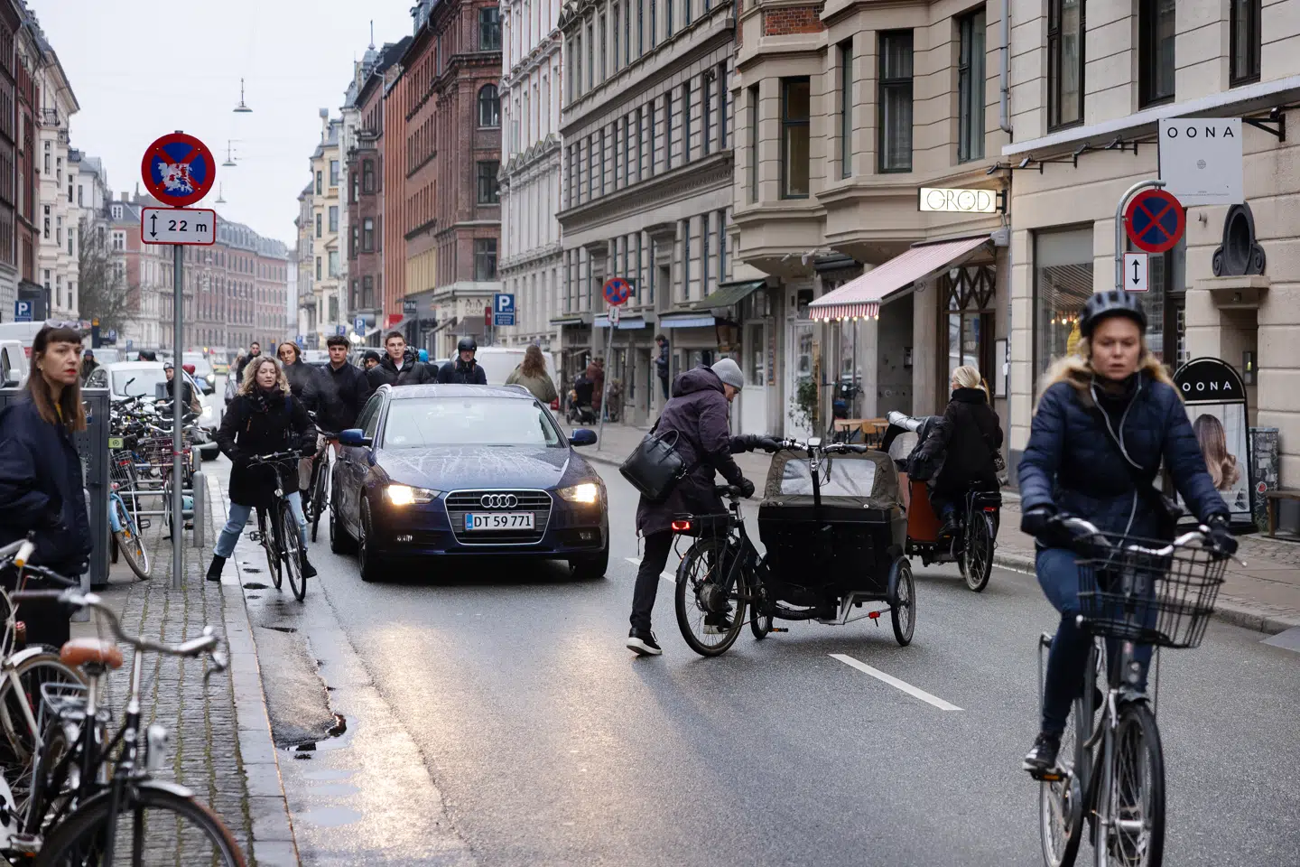 Først blev den travle gade på Østerbro lavet om til en cykelgade. Men inden længe skulle den alligevel ikke være en særlig gade for cyklister.