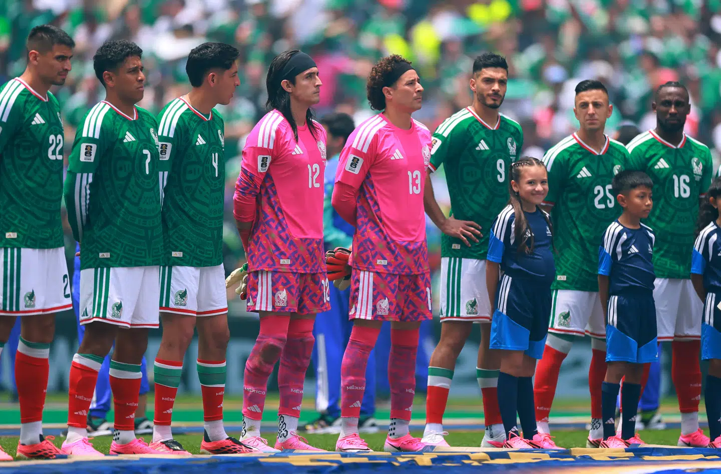 Mexico møder Sydafrika i åbningskampen til VM.