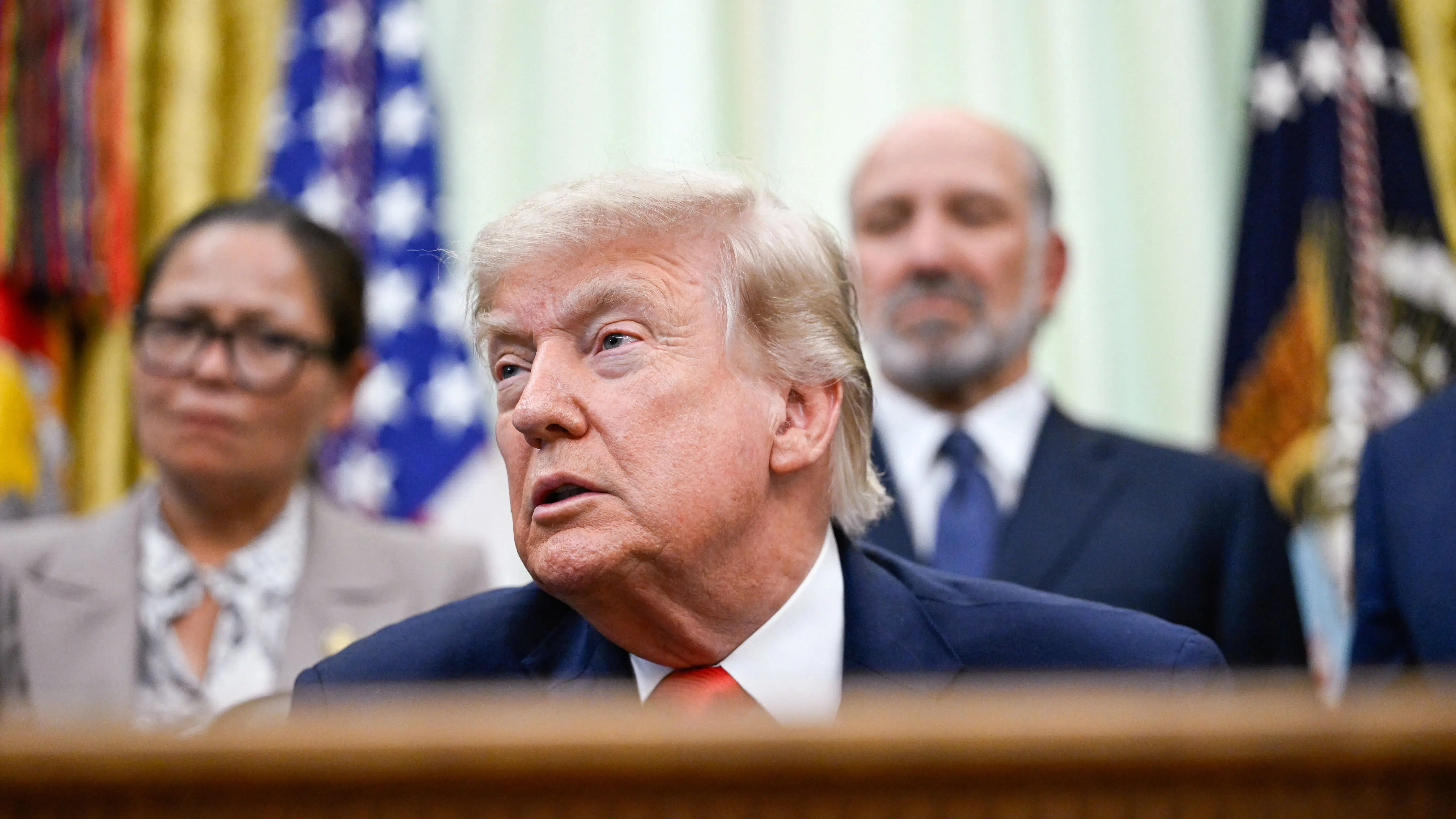 Sår tvivl om Trumps våbenhvile: 'Kender vi ikke til'
