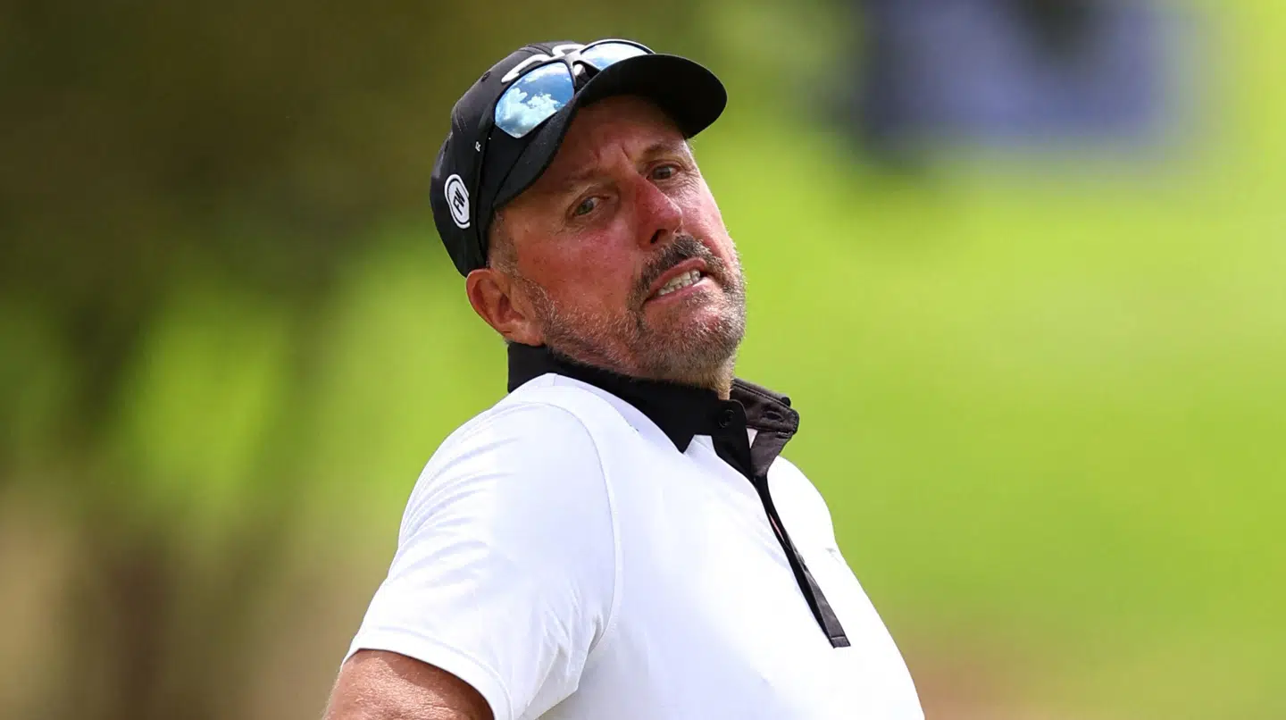 Phil Mickelson ser ud til at skulle finde sig et andet sted at træne.