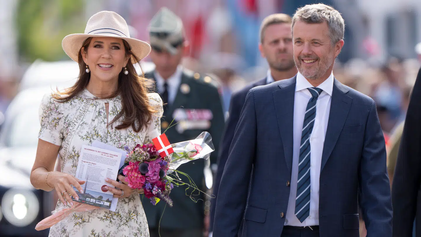 Dronning Mary og kong Frederik vender tilbage på sommerophold i Gråsten som her forrige år til deres første sønderjyske residensforlæggelse som kongepar.