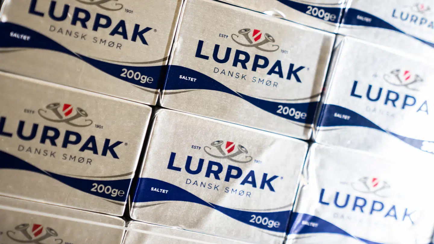 Smør fra Lurpak i Føtex. Fødevarer i supermarkedet Føtex på Fisketorvet i København, torsdag den 29. januar 2026. Politisk aftale mellem regeringen og et bredt flertal sænker fødevaremomsen fra 2028. (Foto: Sebastian Elias Uth/Ritzau Scanpix)