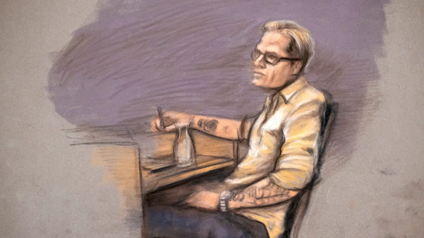 En tegning af Marius Borg Høiby under andendagen af retssagen mod ham i Oslo Byret.