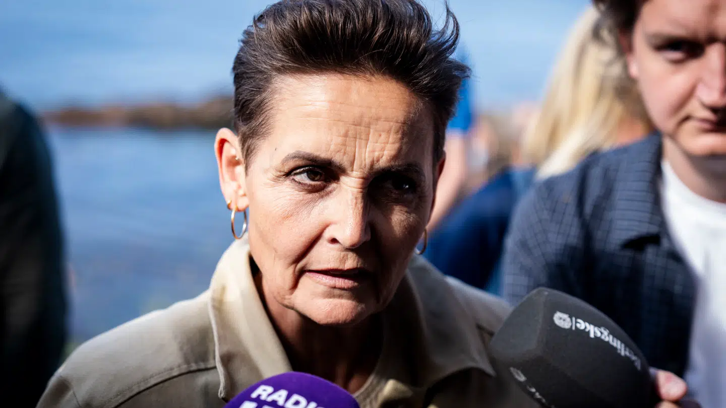 Efter Pia OIsen Dyhrs tale ved Folkemødet spurgte pressen ind til ansættelsen af Thomas Nystrøm som særlig rådgiver.