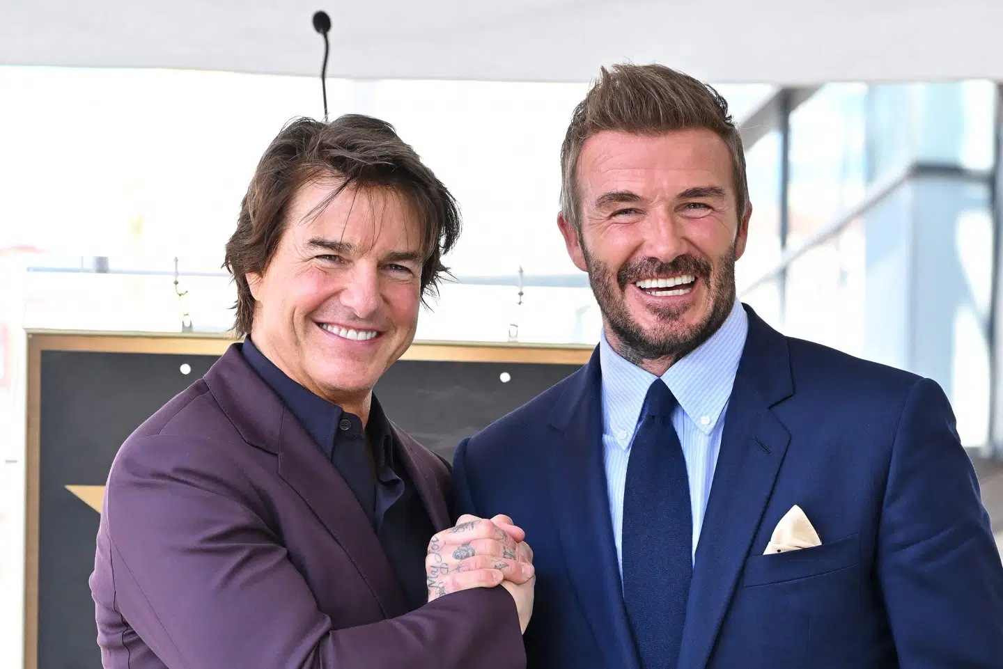 Skuespilleren Tom Cruise var blandt andre forbi for at lykønske David Beckham, der fredag fik en stjerne på Hollywood Walk of Fame.