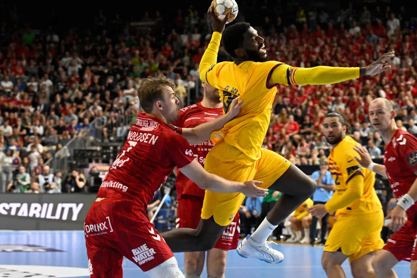 Dika Mem spillede en stor rolle, da Barcelona i Champions League-finalen for to år siden tog en kneben sejr over Aalborg. (Arkivfoto).