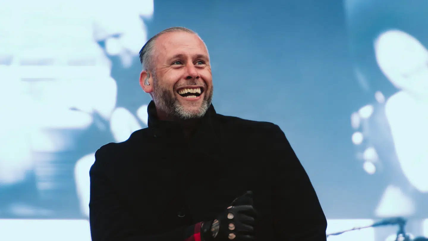Den danske rapper L.O.C. kan prale af et solidt millionoverskud i sit selskab.