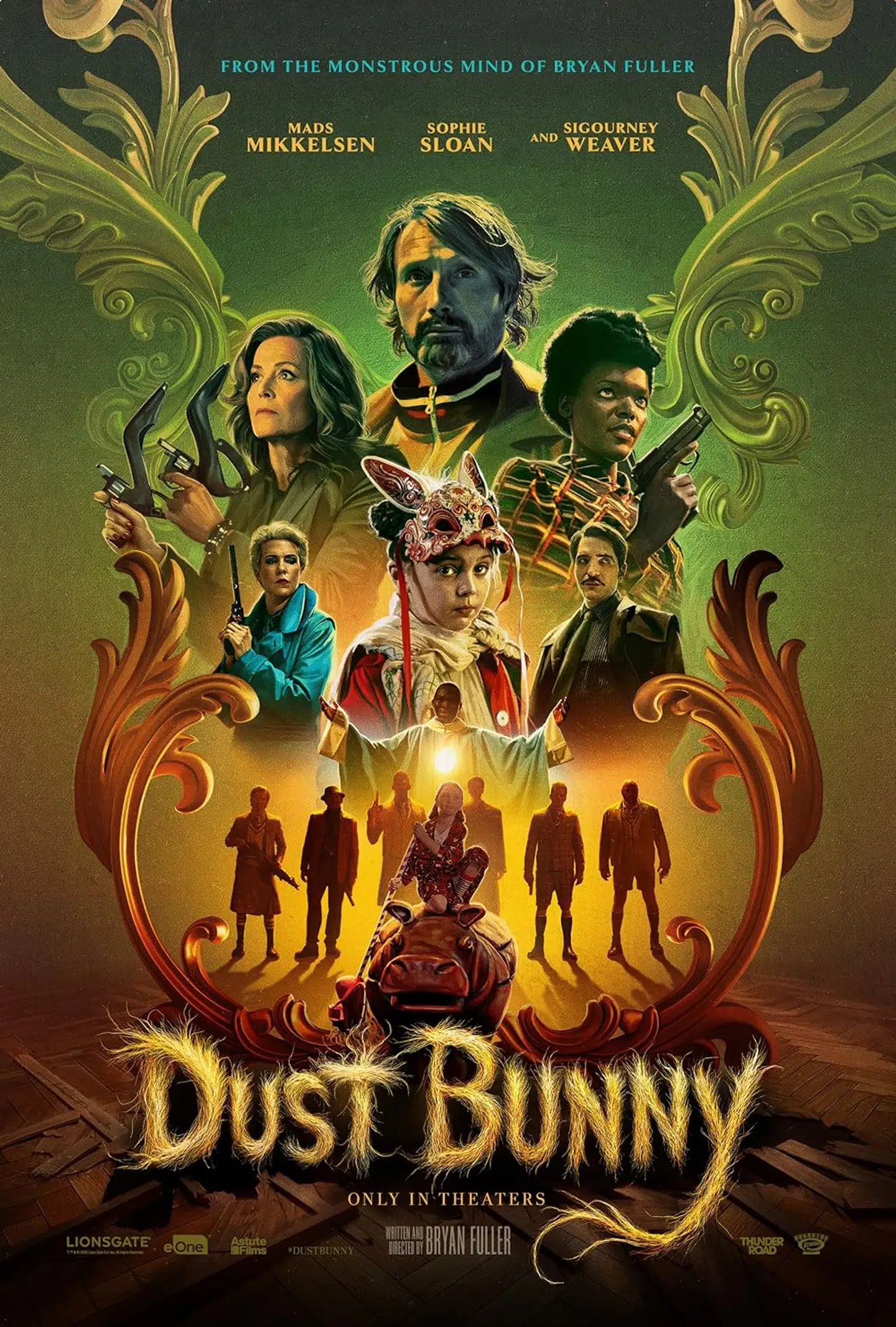 Mads Mikkelsen fik herhjemme i sidste måned premiere med den amerikanske actionfilm 'Dust Bunny', hvor han i hovedrollen som lejemorder beskytter en lille pige mod monstre – med ikke mindst nunchakus. Foto: Roadside Attractions / PR