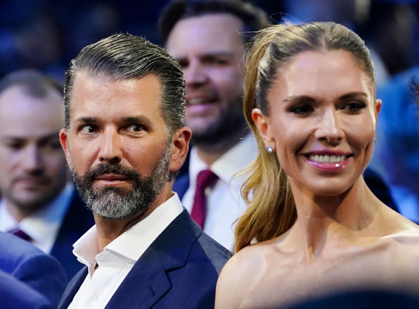 Donald Trump Jr. (til venstre) er Donald Trumps ældste søn.