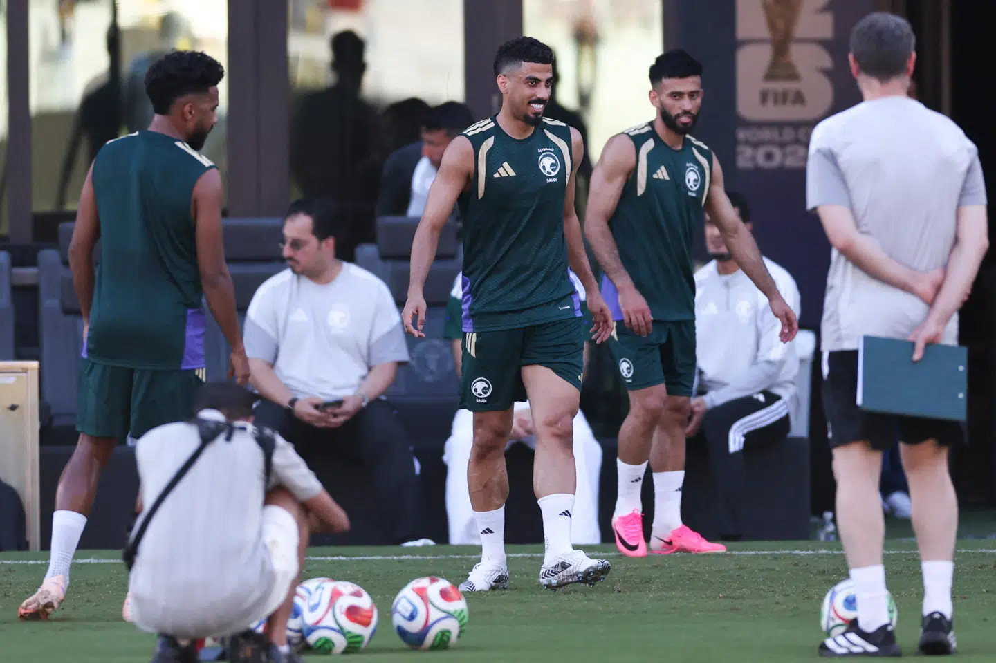 Der er høj stemning i Saudi-Arabiens VM-lejr før premierekampen i Miami.