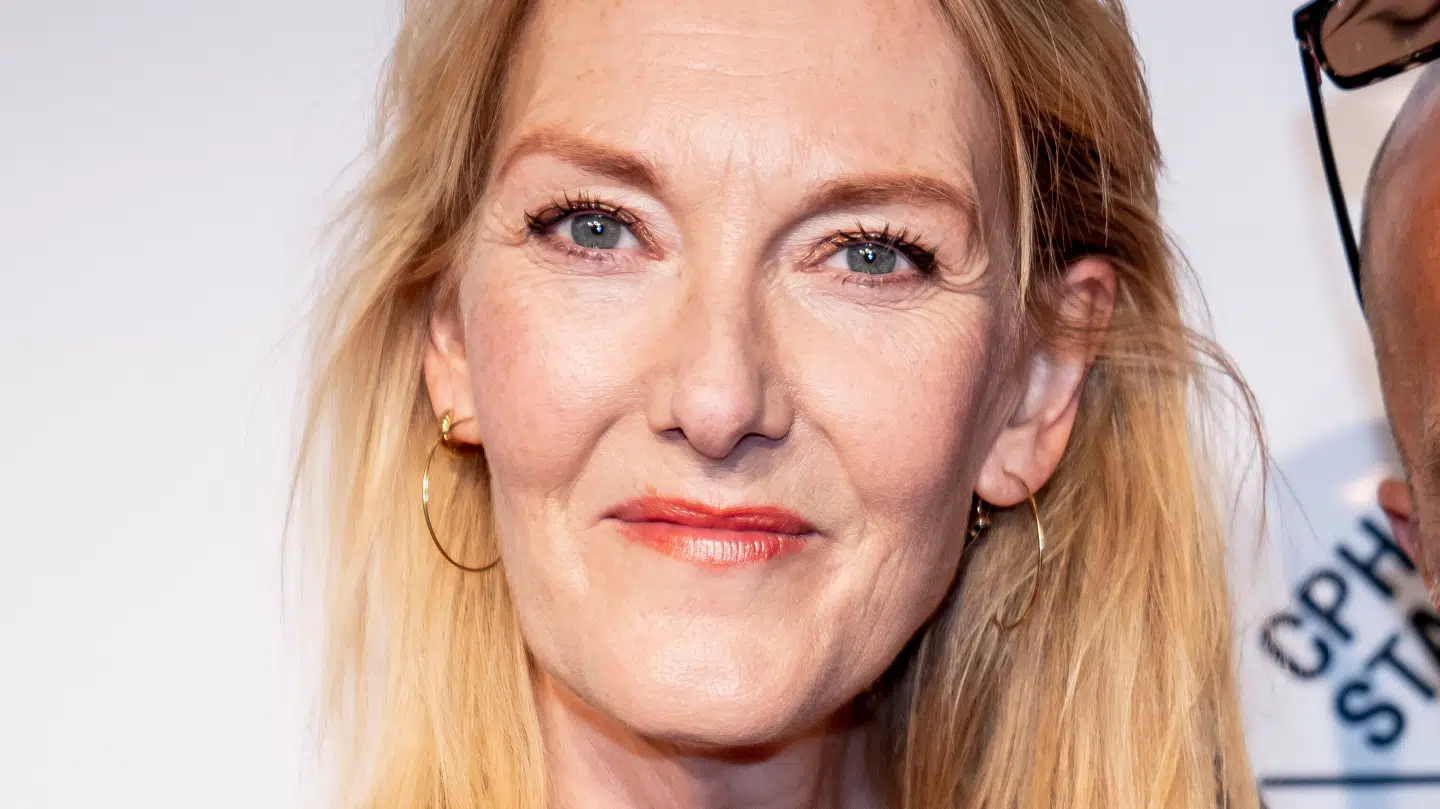 Ditte Hansen mistede på kort tid sine forældre.