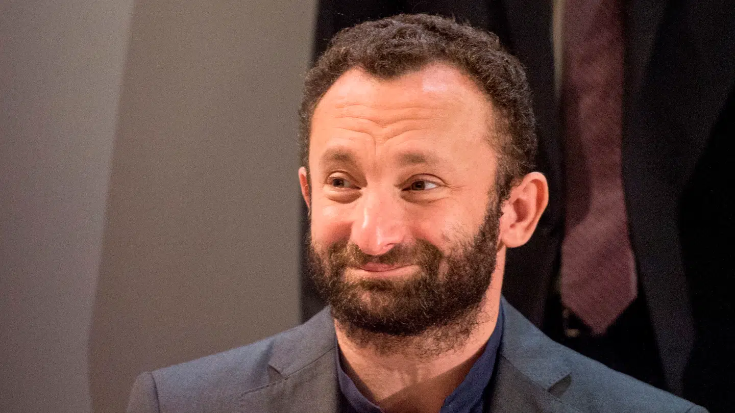 Kirill Petrenko er russer – men han har nu givet millionstøtte til Ukraine.