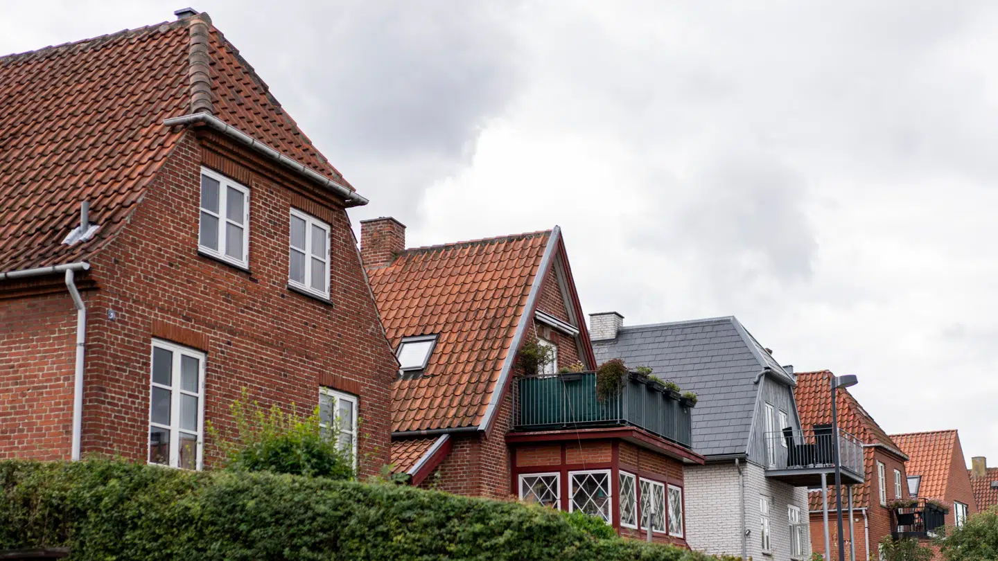 Danske boligejere med fastforrentede lån skal skæve til USA for at få en fornemmelse af, om renten er på vej og eller ned.