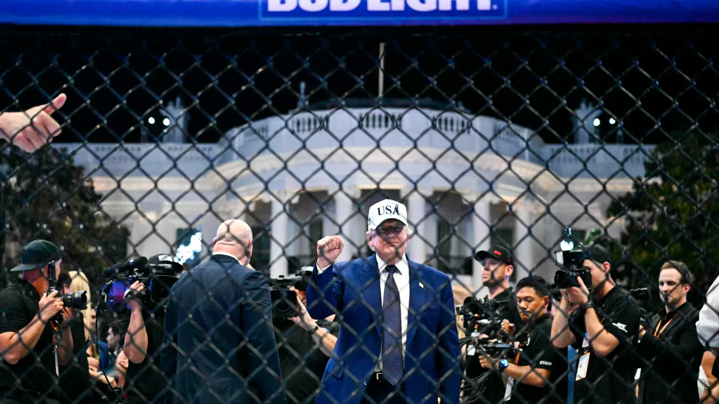 Donald Trump var selvfølgelig blandt publikum til UFC-stævnet foran USA-præsidentens embedsbolig.
