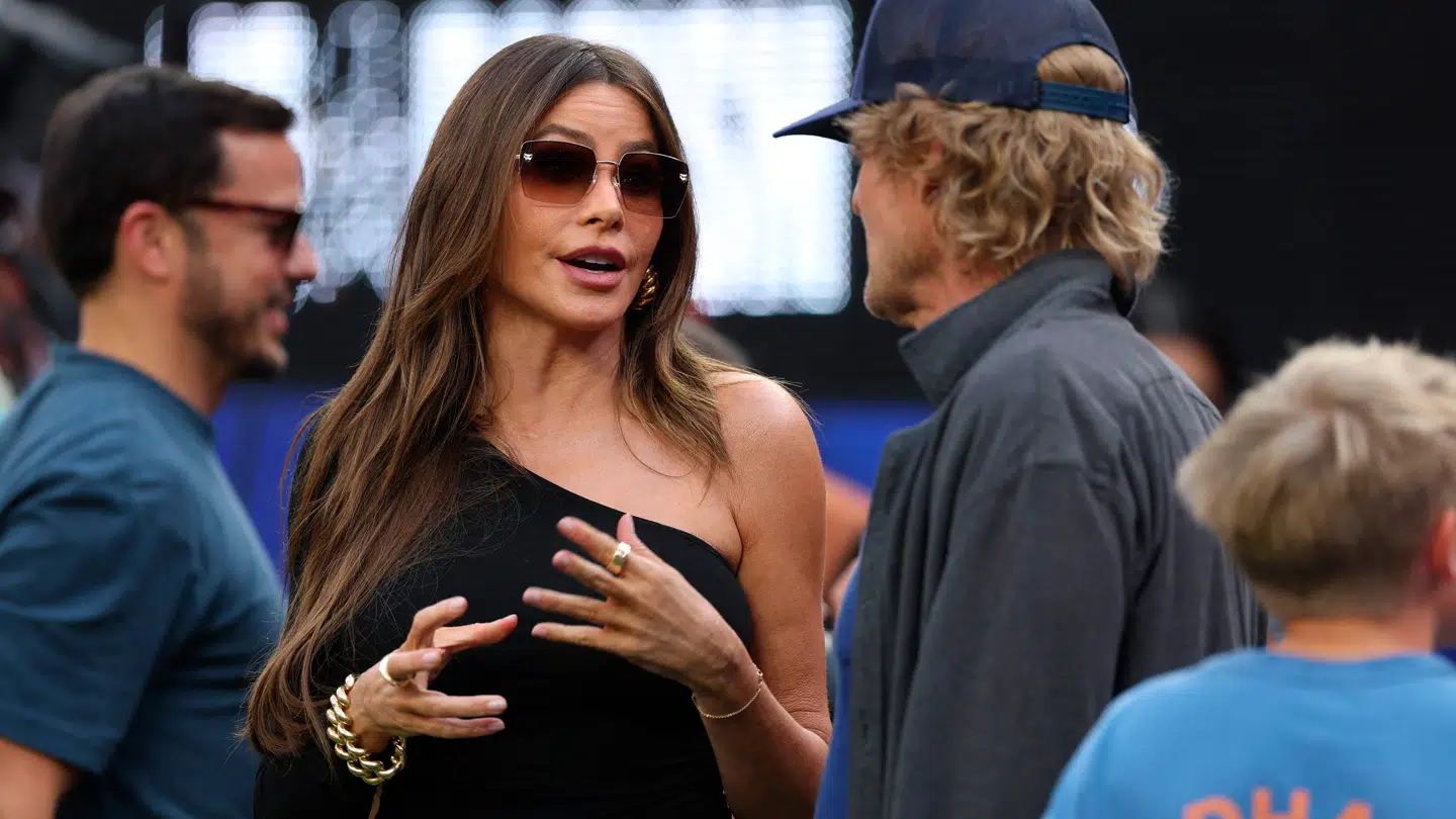 Sofia Vergara – her i samtale med Owen Wilson.