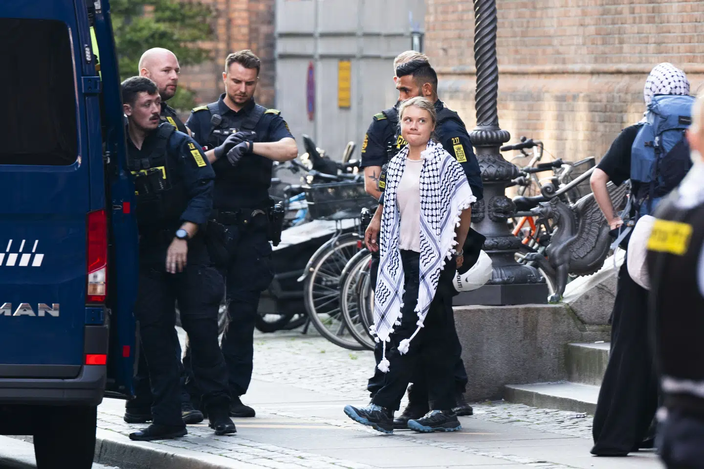 Greta Thunberg blev den 4. september 2024 anholdt i forbindelse med en aktion ved en af KU's bygninger arrangeret af Studerende mod Besættelsen. Den svenske aktivist er tiltalt for aktionen, og sagen skal den 24. juni for retten. (Arkivfoto).