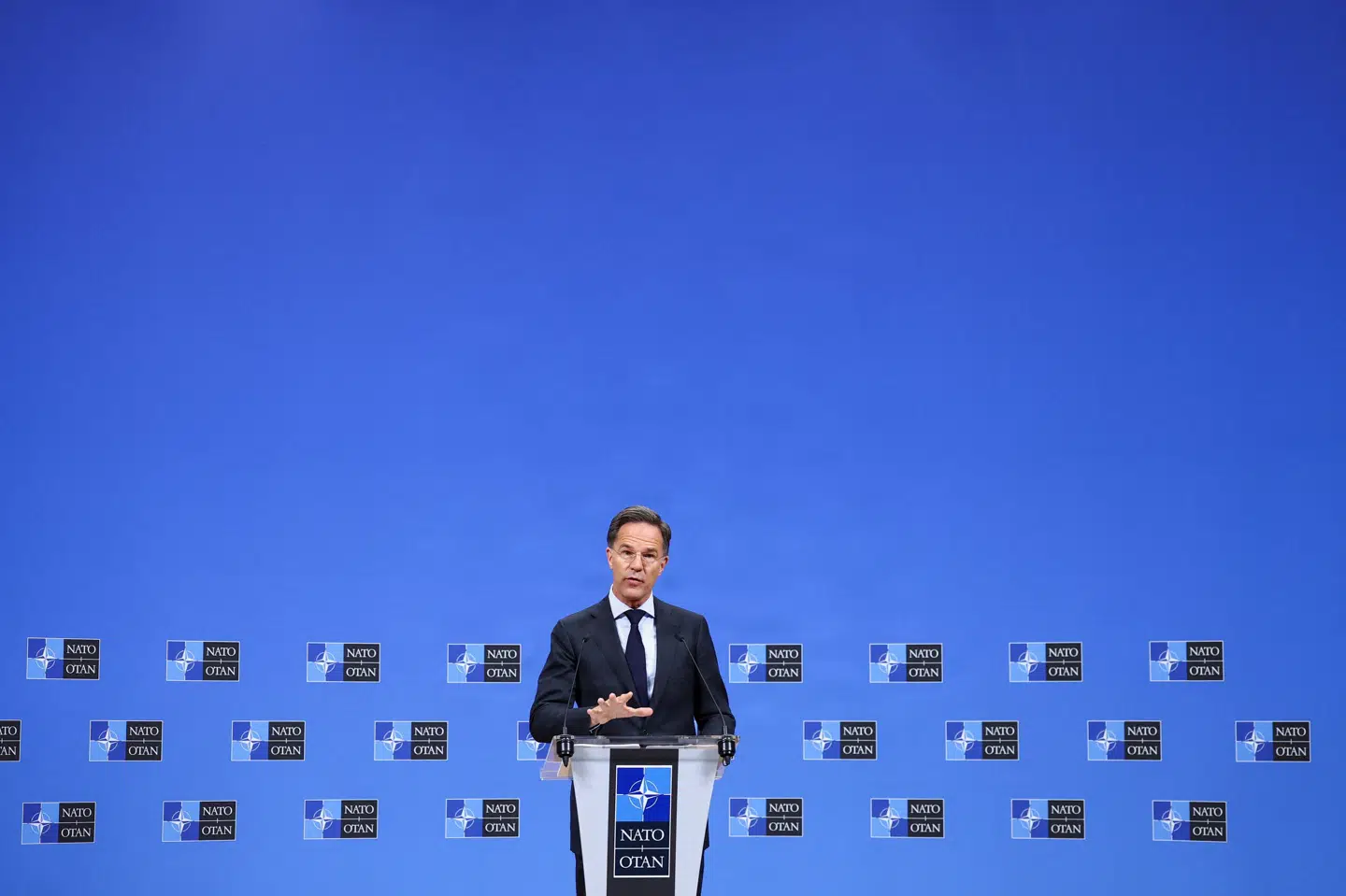 Natos generalsekretær, Mark Rutte, understreger onsdag, at USA ikke er på vej væk fra Nato.