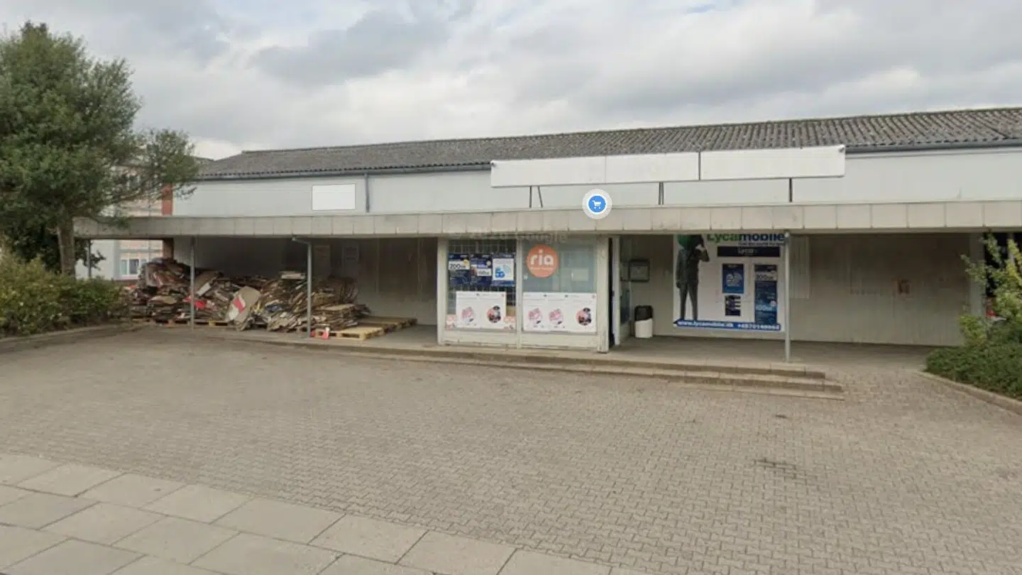 Supermarkedet ligger på Juelsmindevej i Odense V.