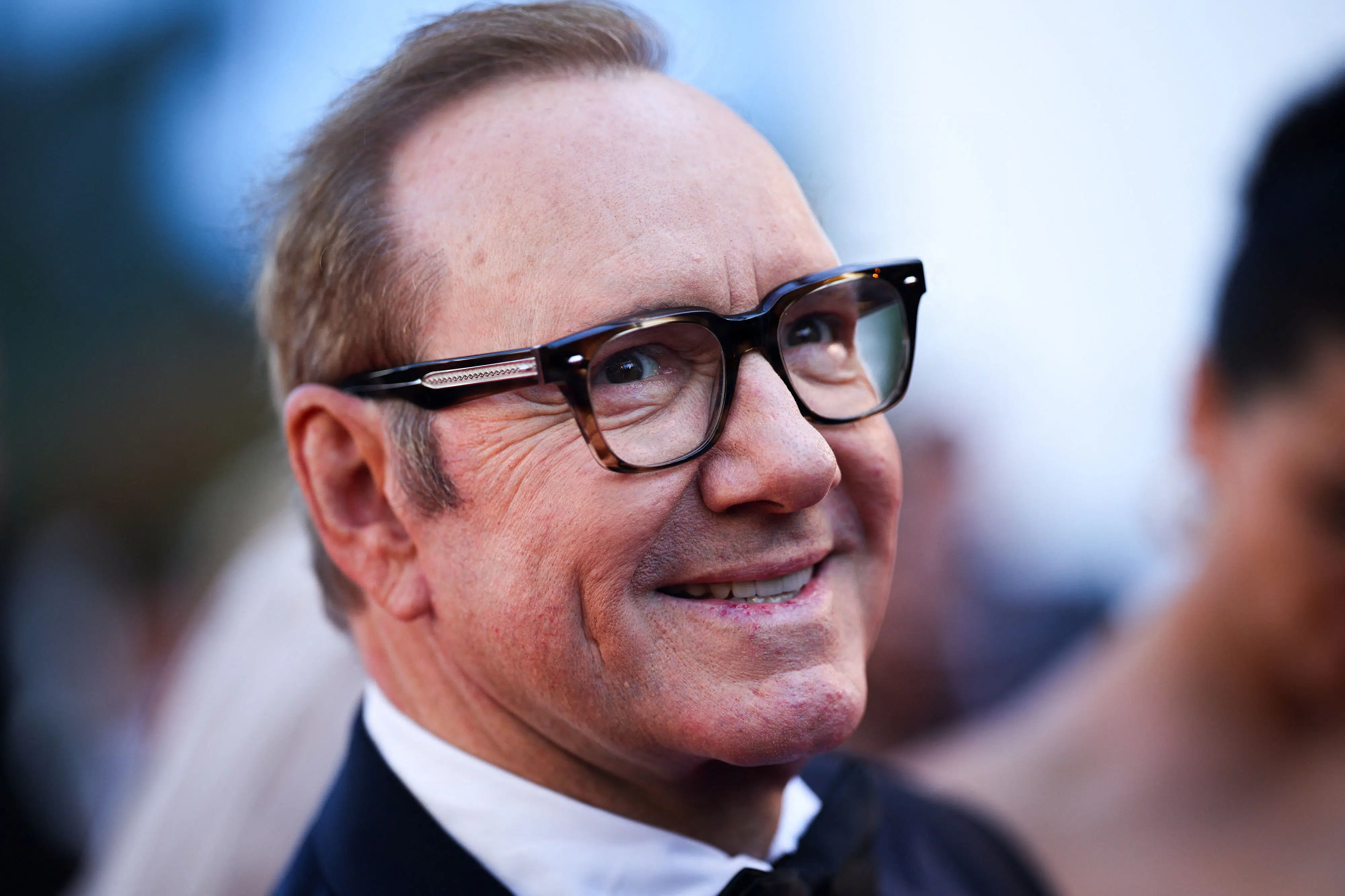 Kevin Spacey optræder i Danmark med musik og personlige fortællinger