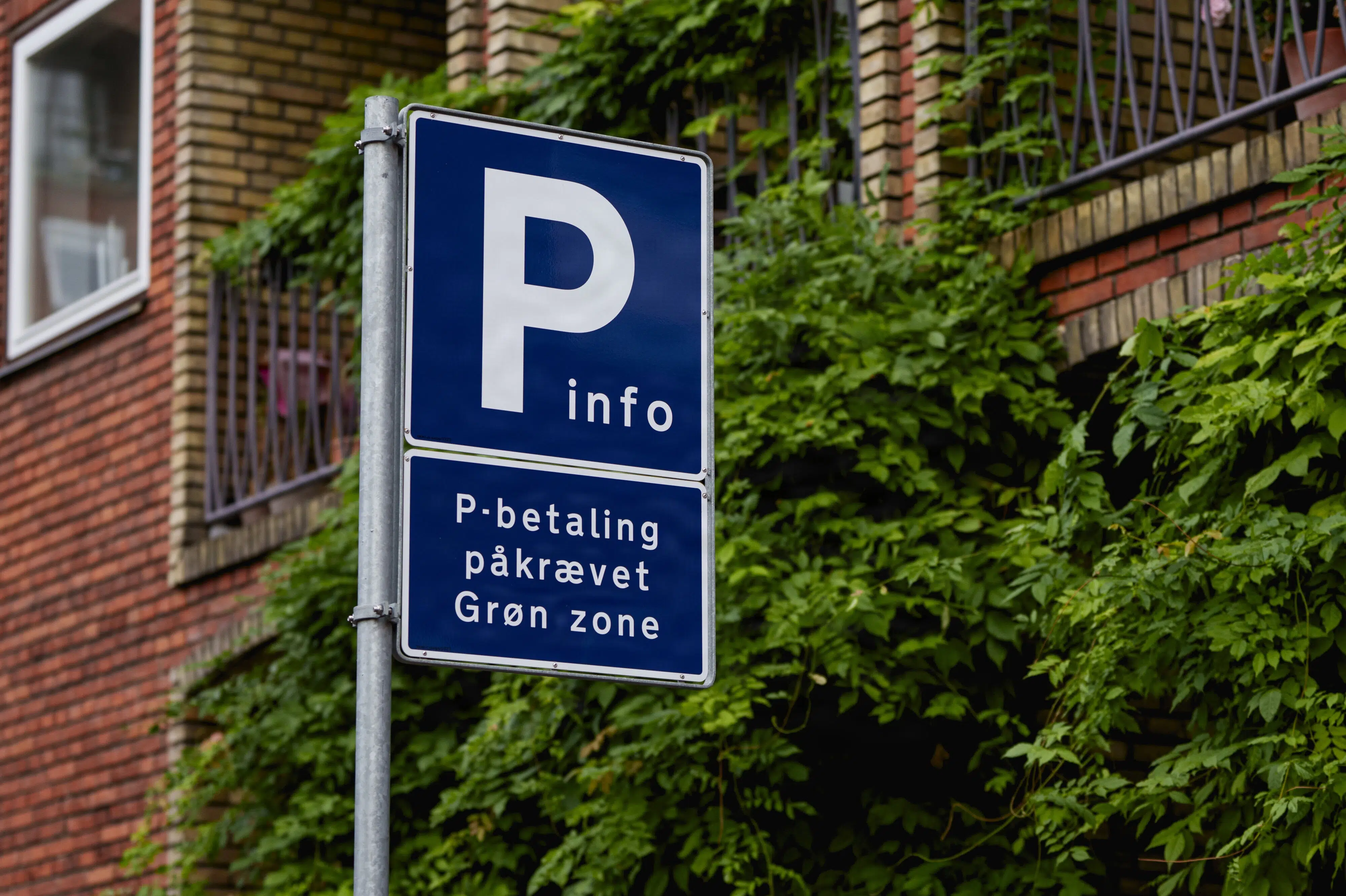 Parkeringsselskab advarer fortsat mod svindelbeskeder