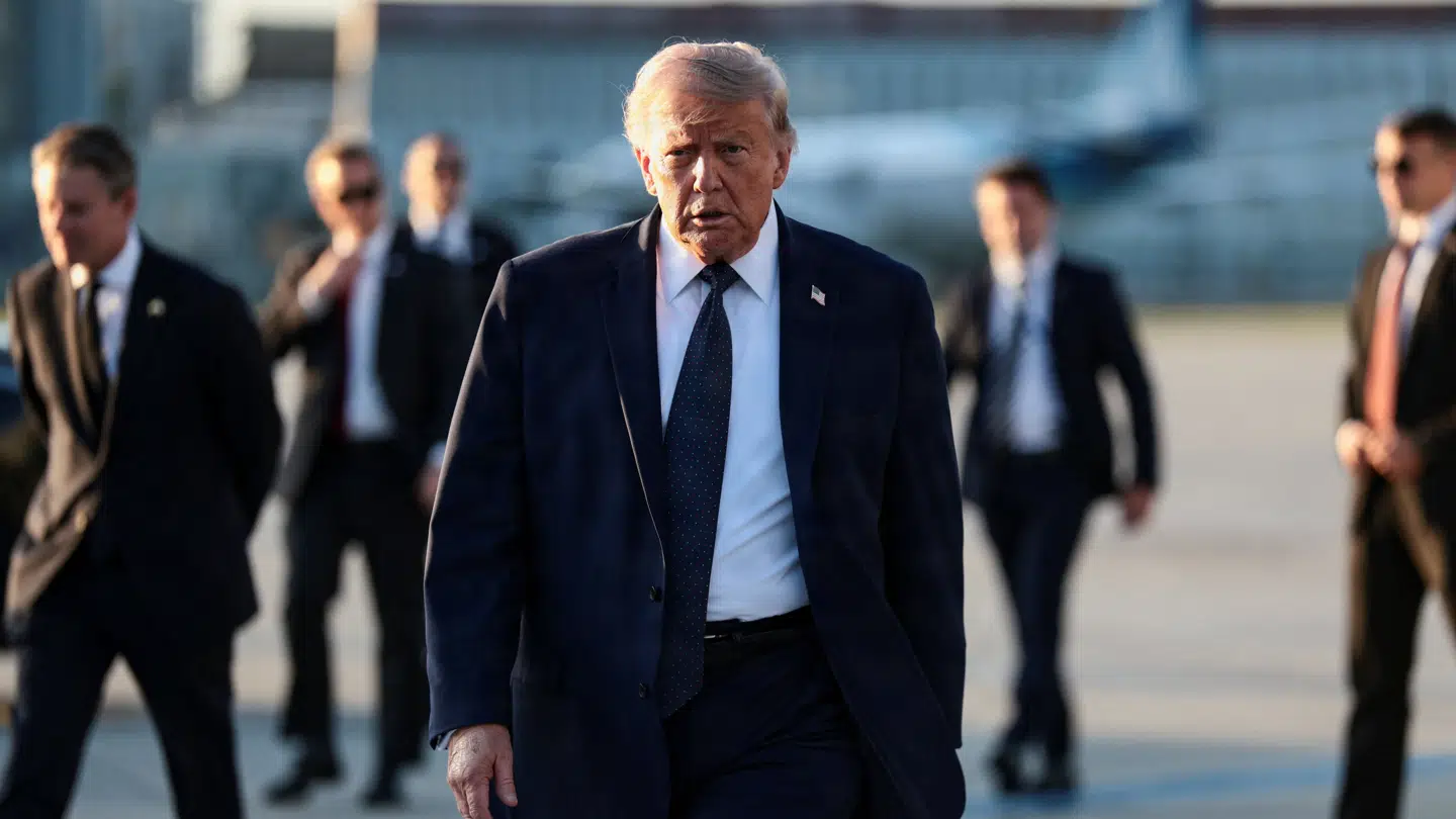 Den amerikanske præsident, Donald Trump, ses her ankomme i Frankrig til G7-topmøde den 17. juni.